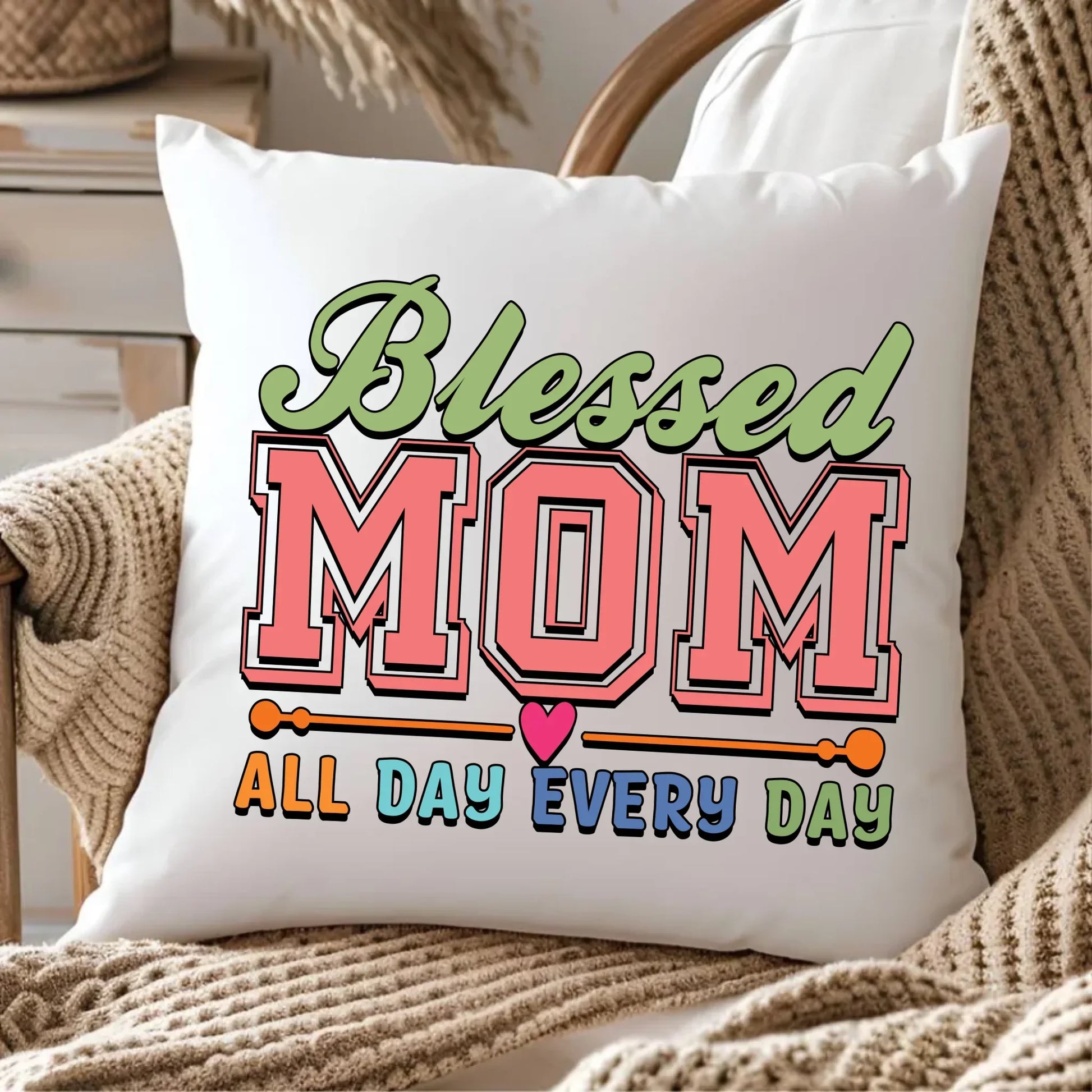 Mom all day every day | Poduszka dla mamy DM36 - StoryCups.pl