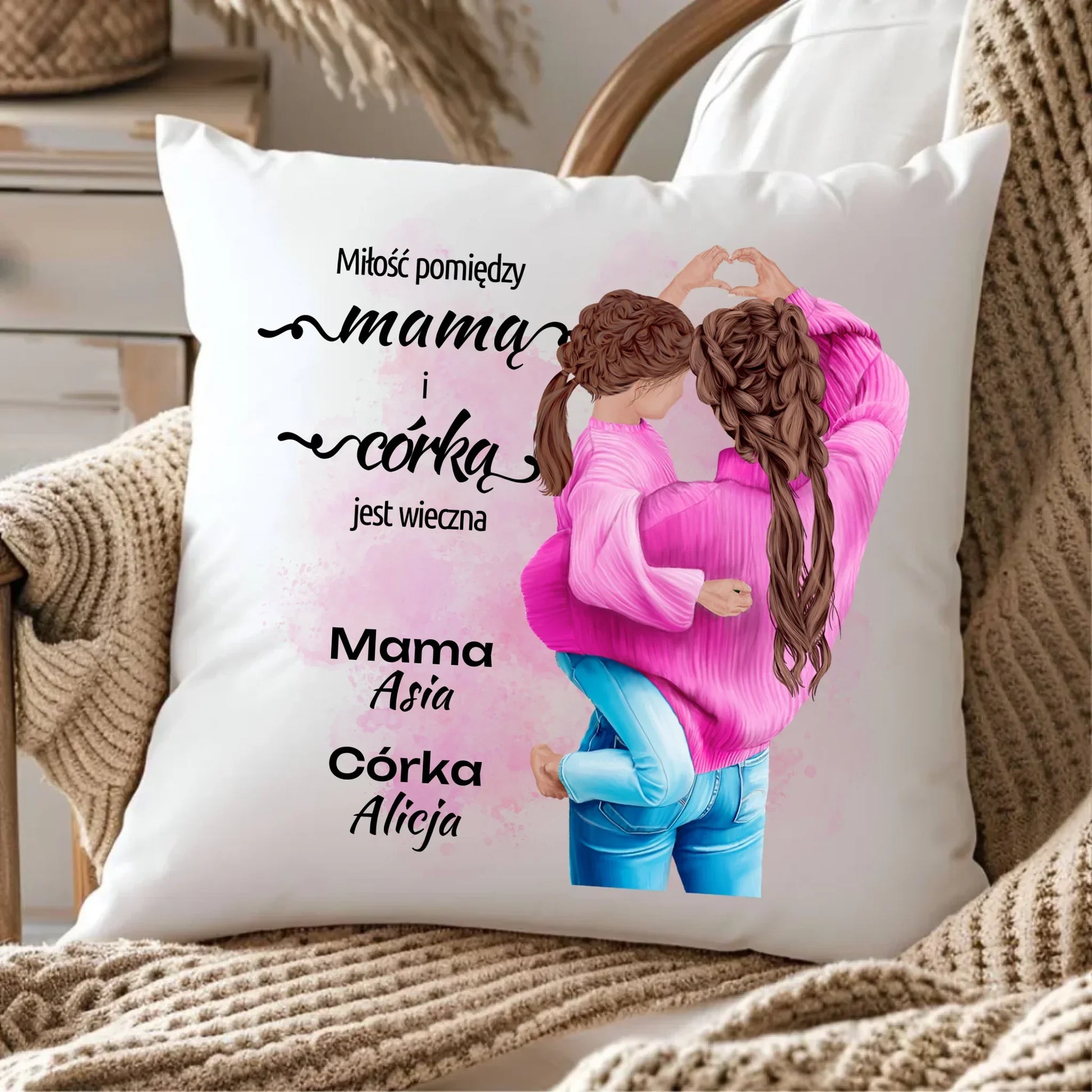 Miłość pomiędzy mamą i córką jest wieczna | Personalizowana poduszka dla mamy DM38 - StoryCups.pl