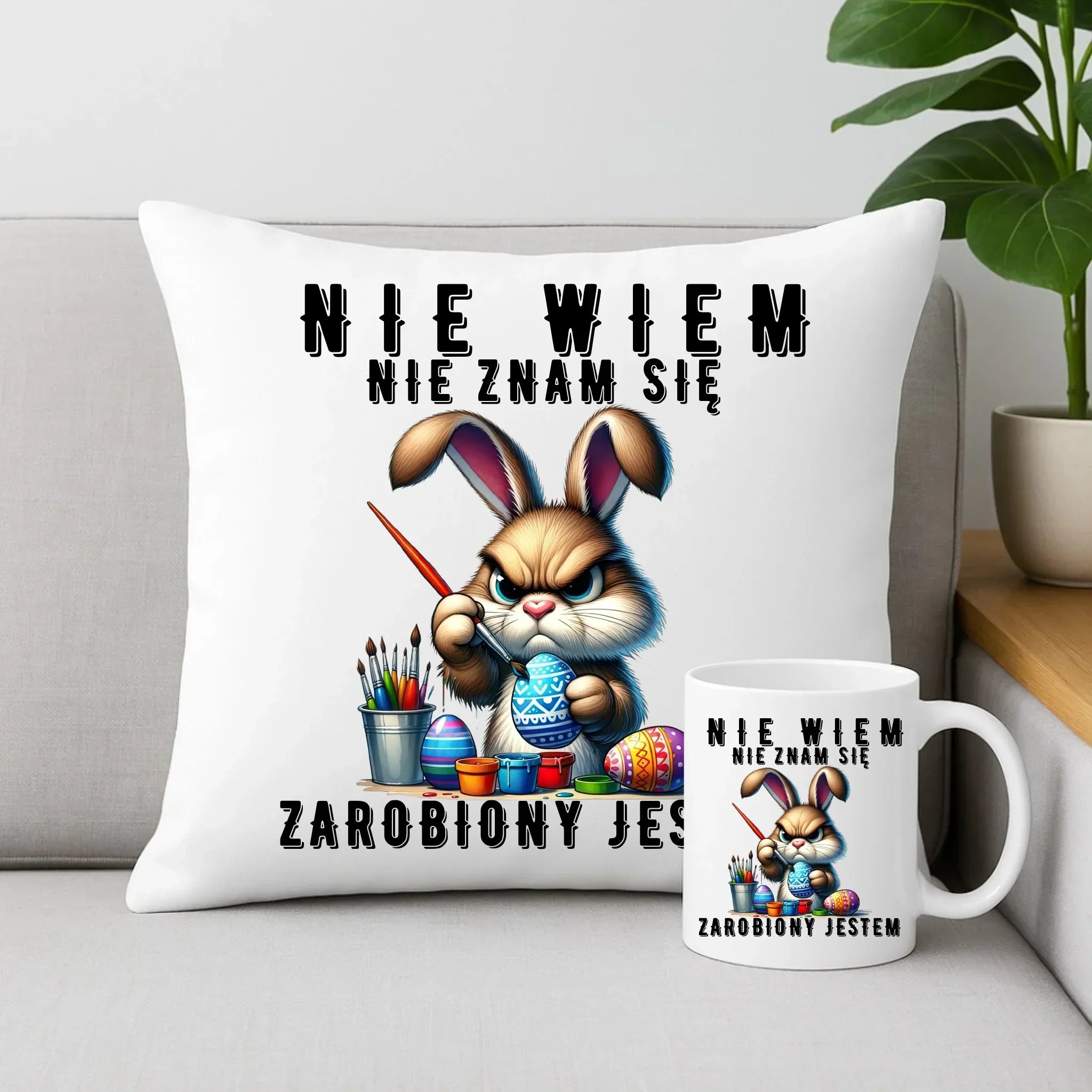 Nie wiem nie znam się zarobiony jestem | Zestaw poduszka i kubek Wielkanocny WN25 - StoryCups.pl