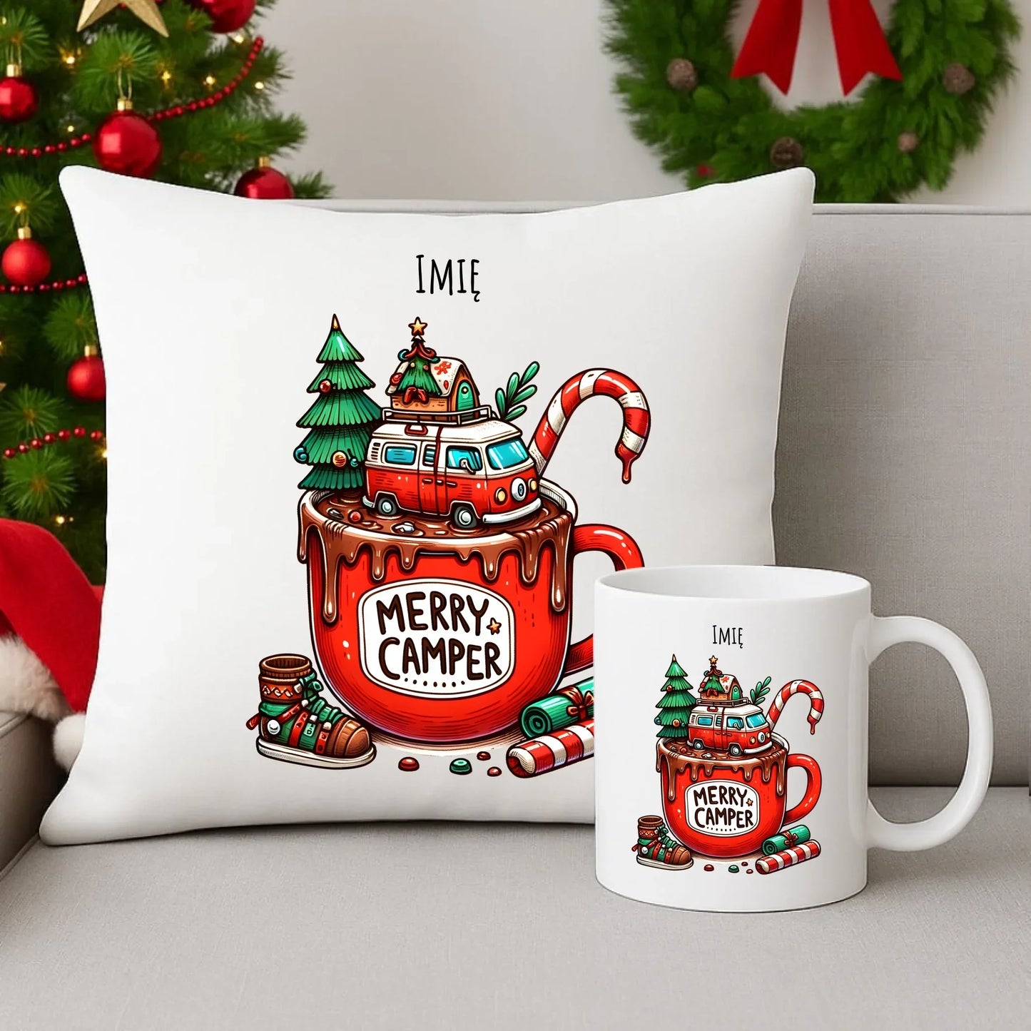Merry Camper | Personalizowany zestaw poduszka i kubek świąteczny BN43 - StoryCups.pl