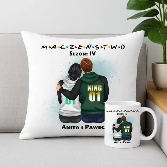 Sezon na Małżeństwo imiona | Personalizowany zestaw poduszka i kubek dla par W05 - StoryCups.pl