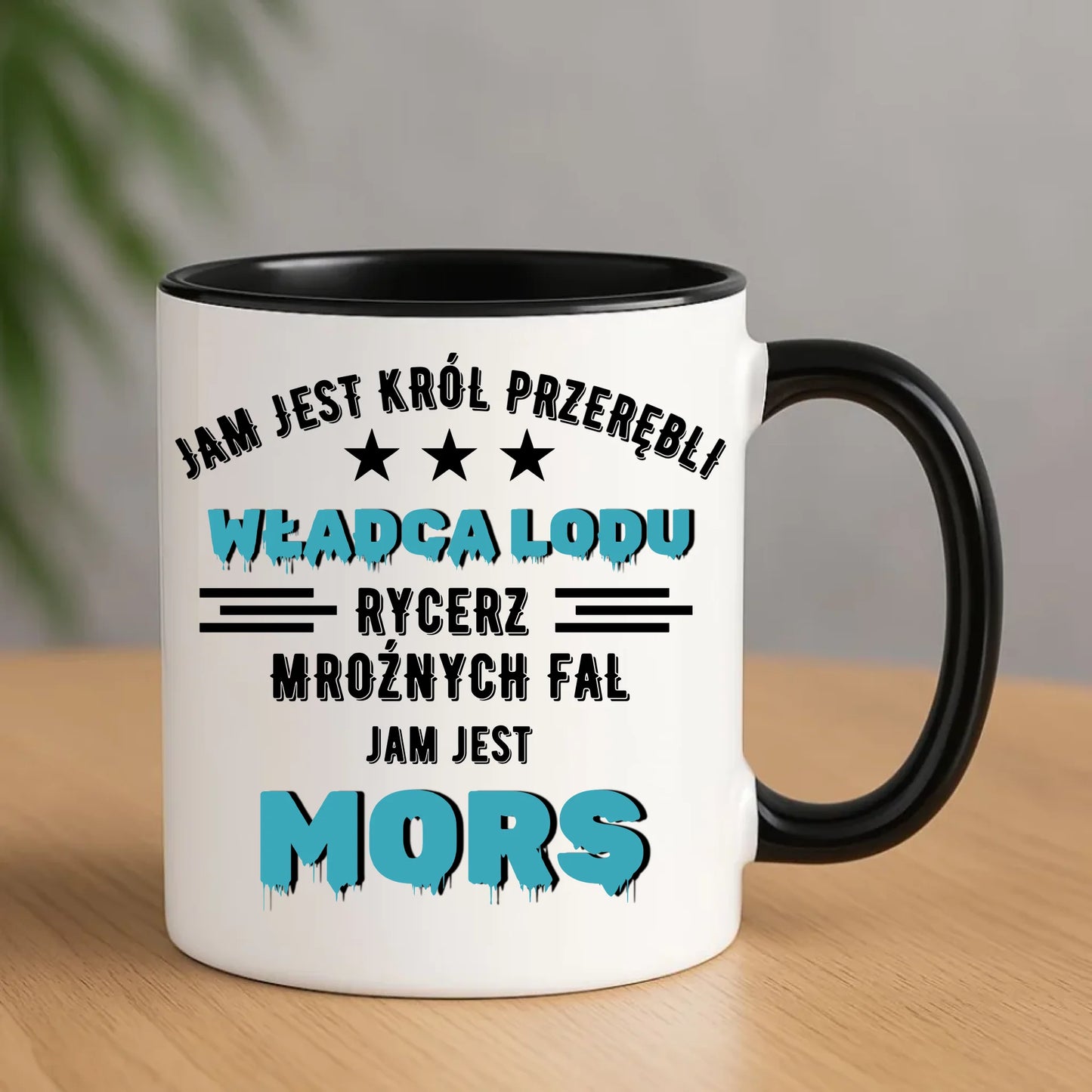 Ceramiczny czarny kubek z nadrukiem na prezent