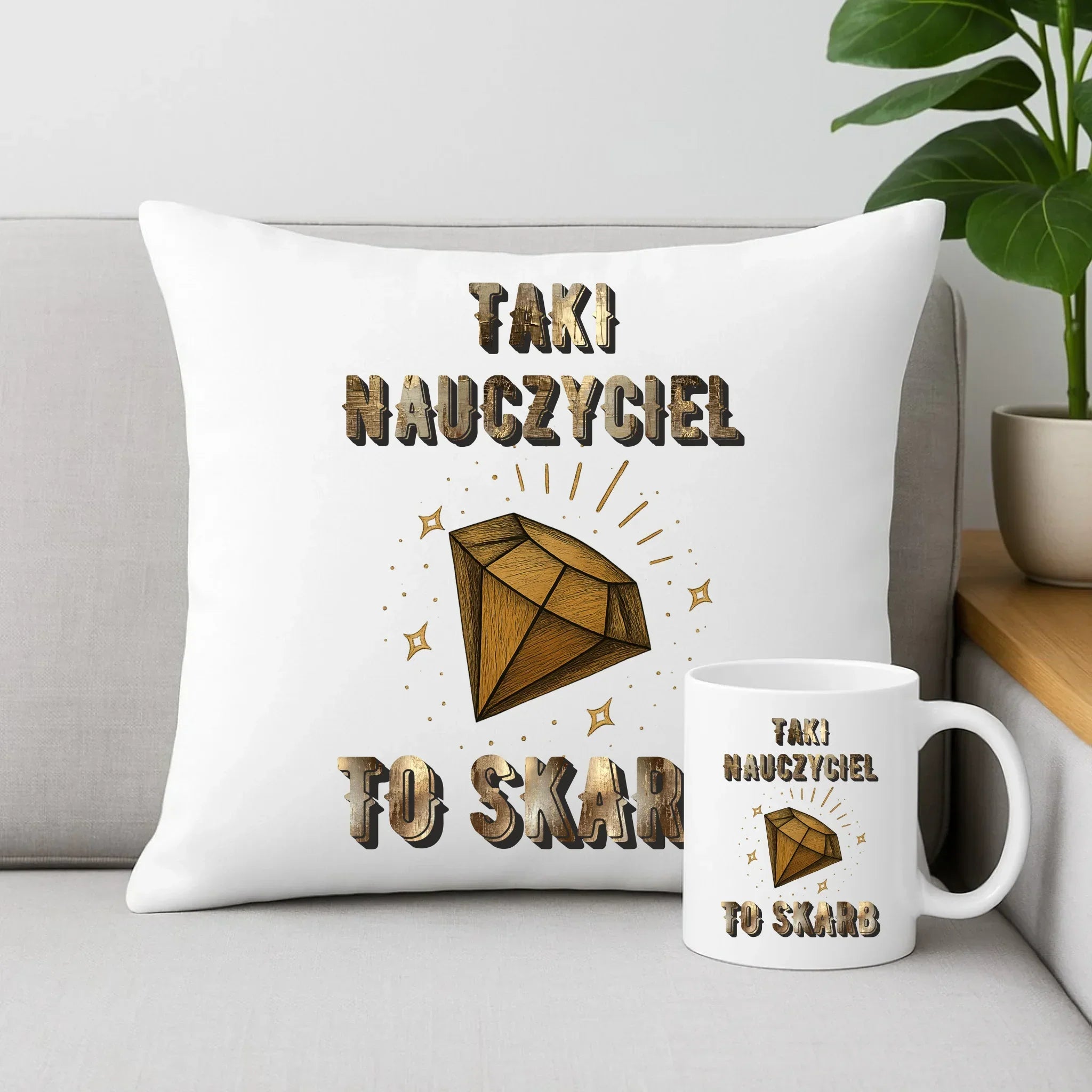 Taki nauczyciel to skarb | Zestaw poduszka i kubek dla nauczyciela N85 - StoryCups.pl