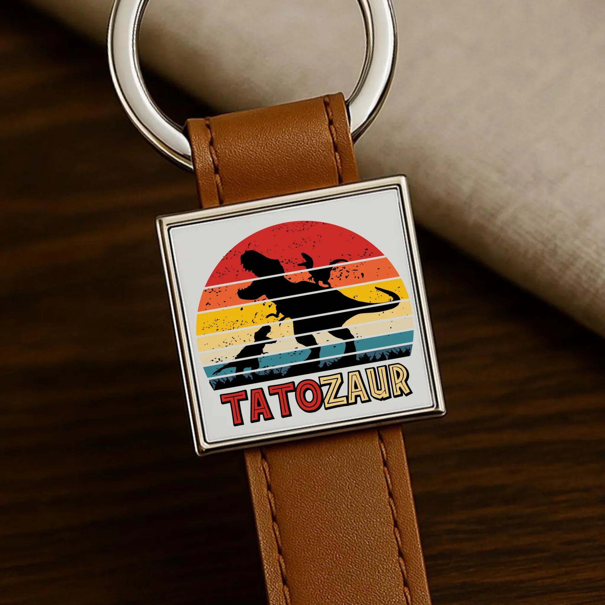 Tatozaur | Brelok dla taty DT52 - StoryCups.pl
