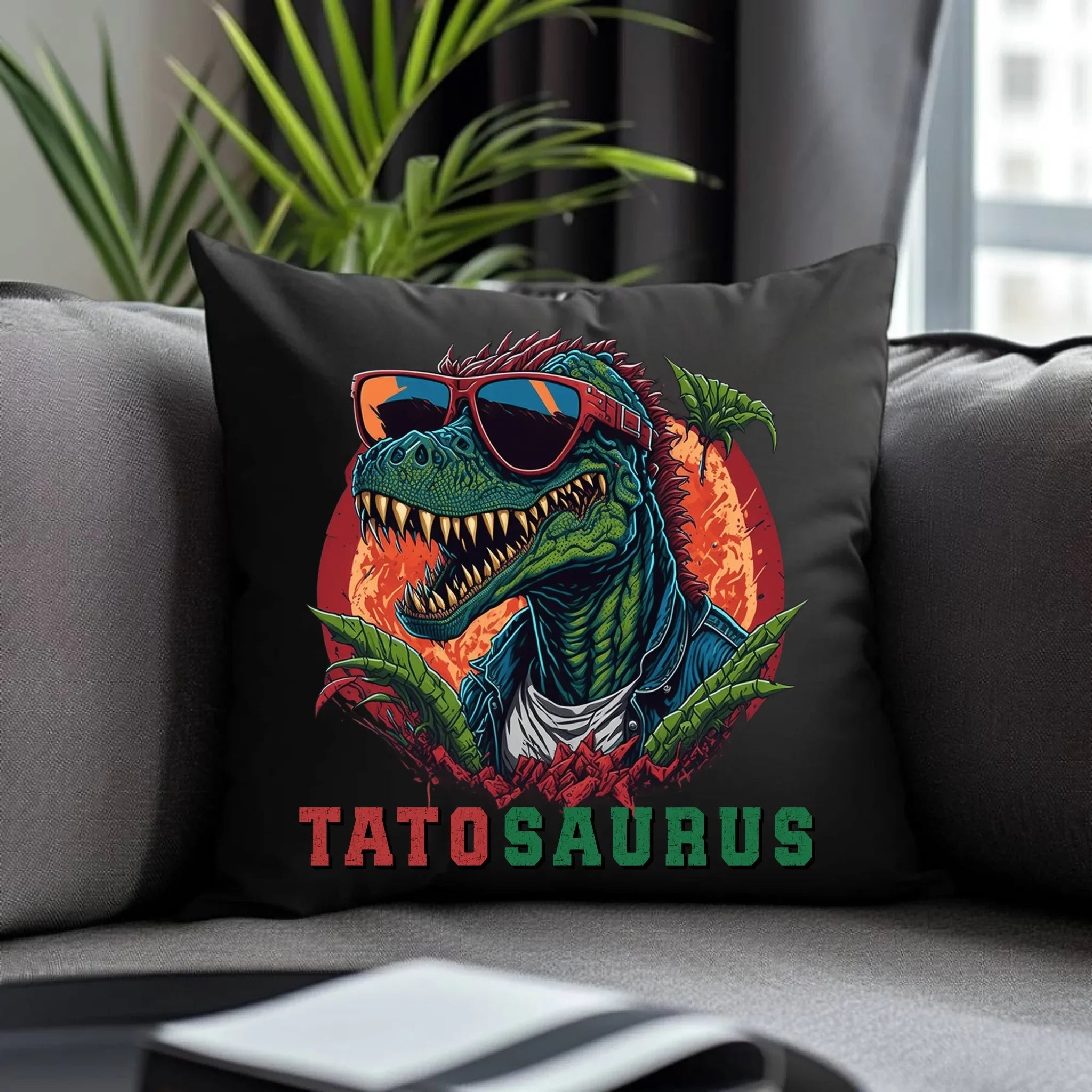 Tatosaurus | Poduszka dekoracyjna dla taty na prezent DT54 - StoryCups.pl