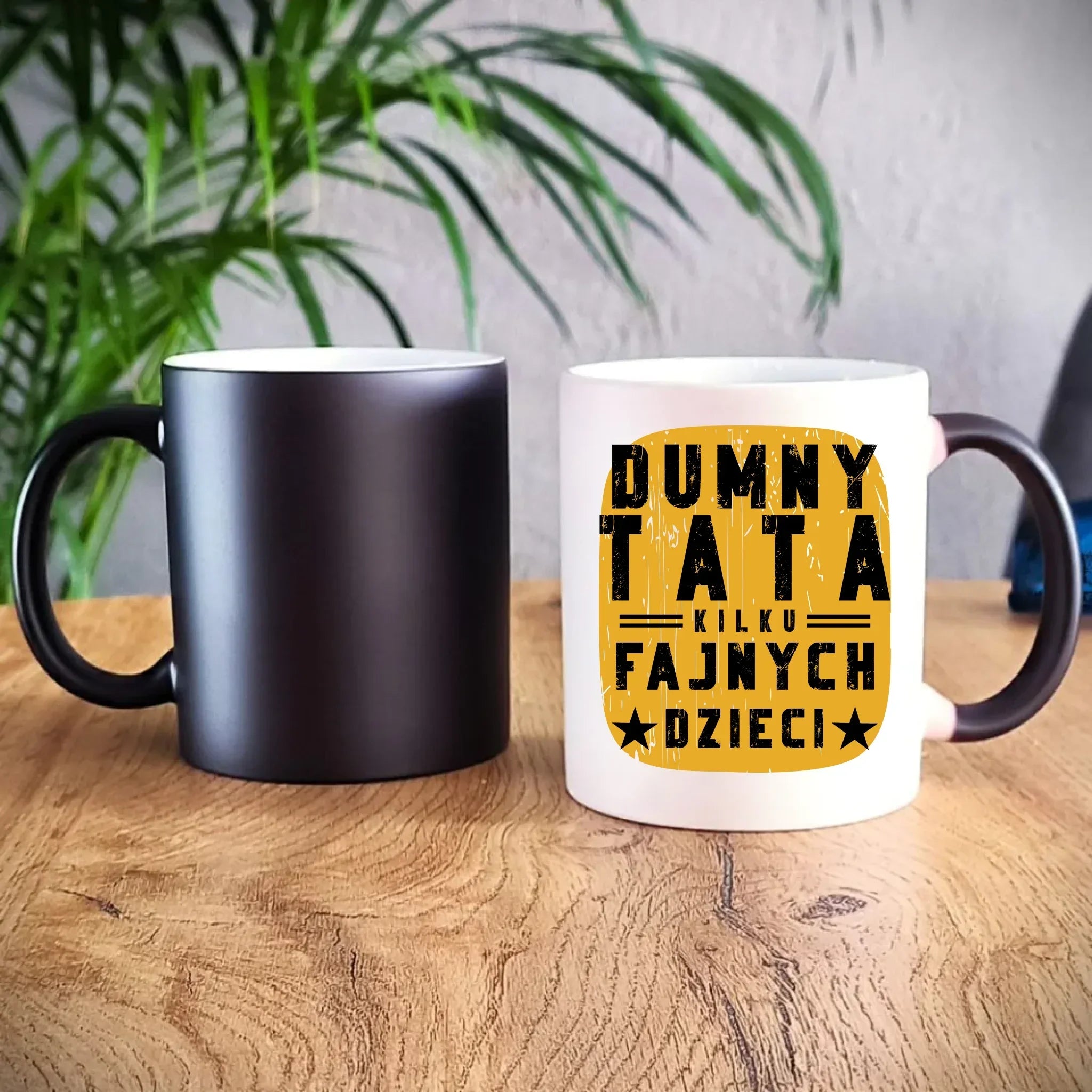 Dumny tata kilku fajnych dzieci | Kubek magiczny dla taty DT60 - StoryCups.pl
