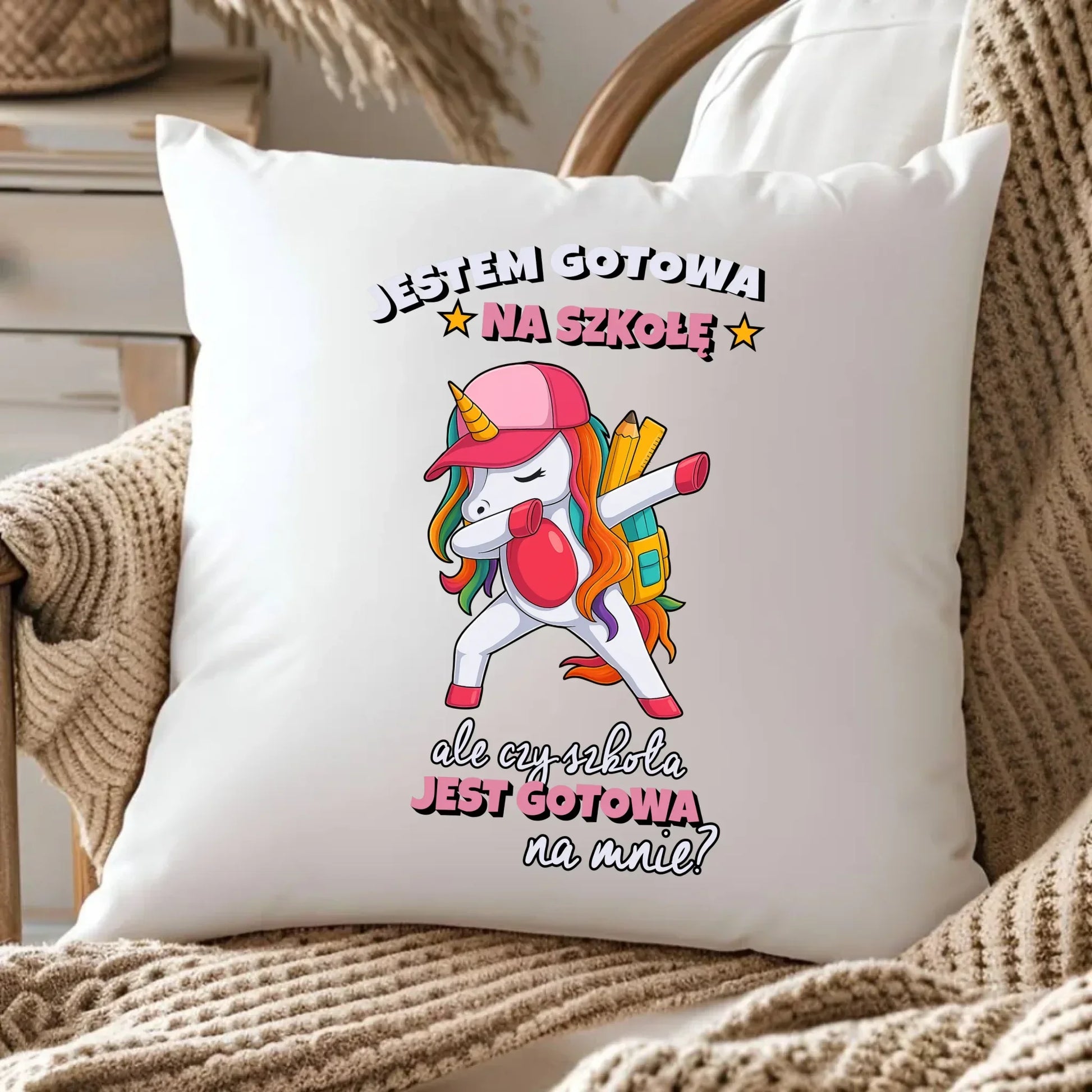 Poduszka z jednorożcem Jestem gotowa na szkołę SZ04 - StoryCups.pl