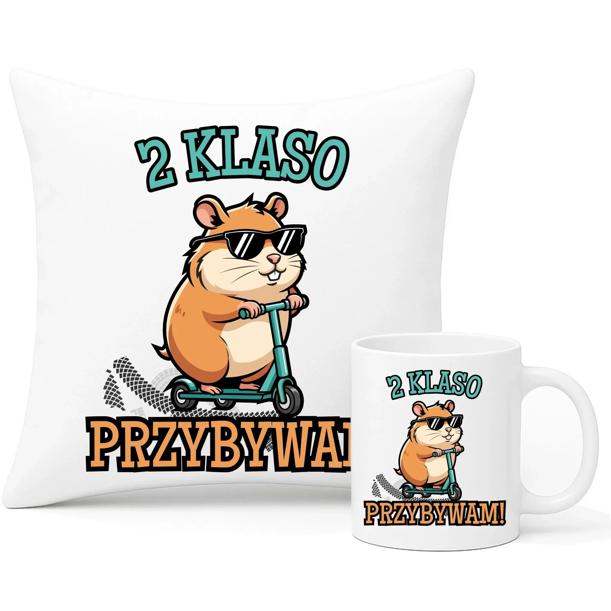 Zestaw poduszka i kubek na powrót do szkoły Przybywam personalizuj klasę SZ07 - StoryCups.pl