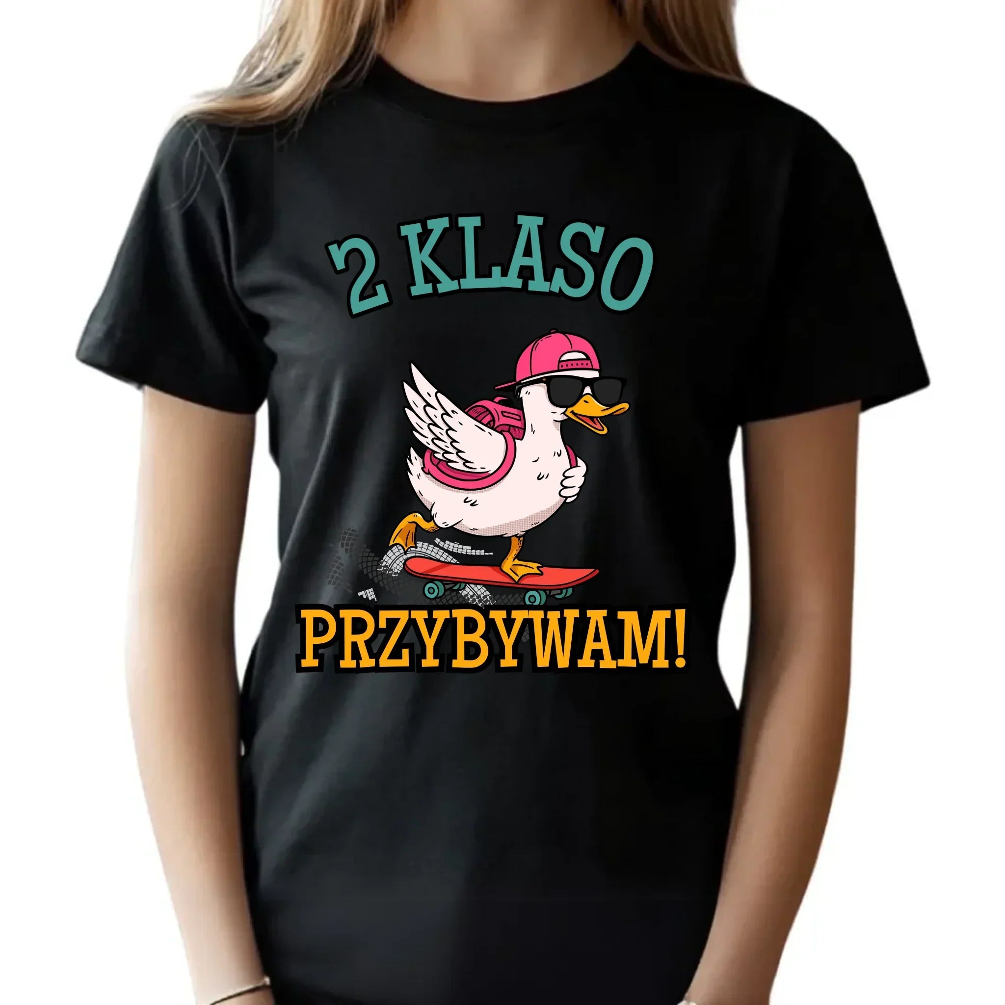 Koszulka na powrót do szkoły Przybywam personalizuj klasę SZ08 - StoryCups.pl