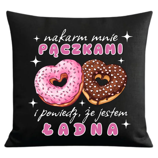 Czarna poduszka dekoracyjna dla par z personalizowanym nadrukiem