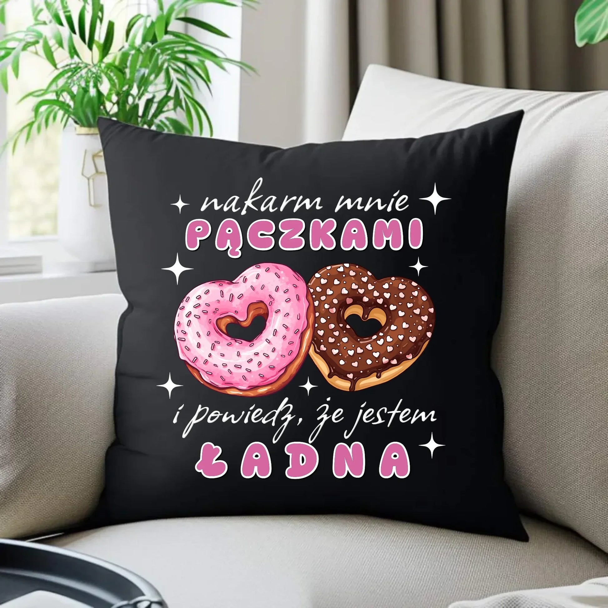 Nakarm mnie pączkami | Poduszka dekoracyjna W59 - StoryCups.pl