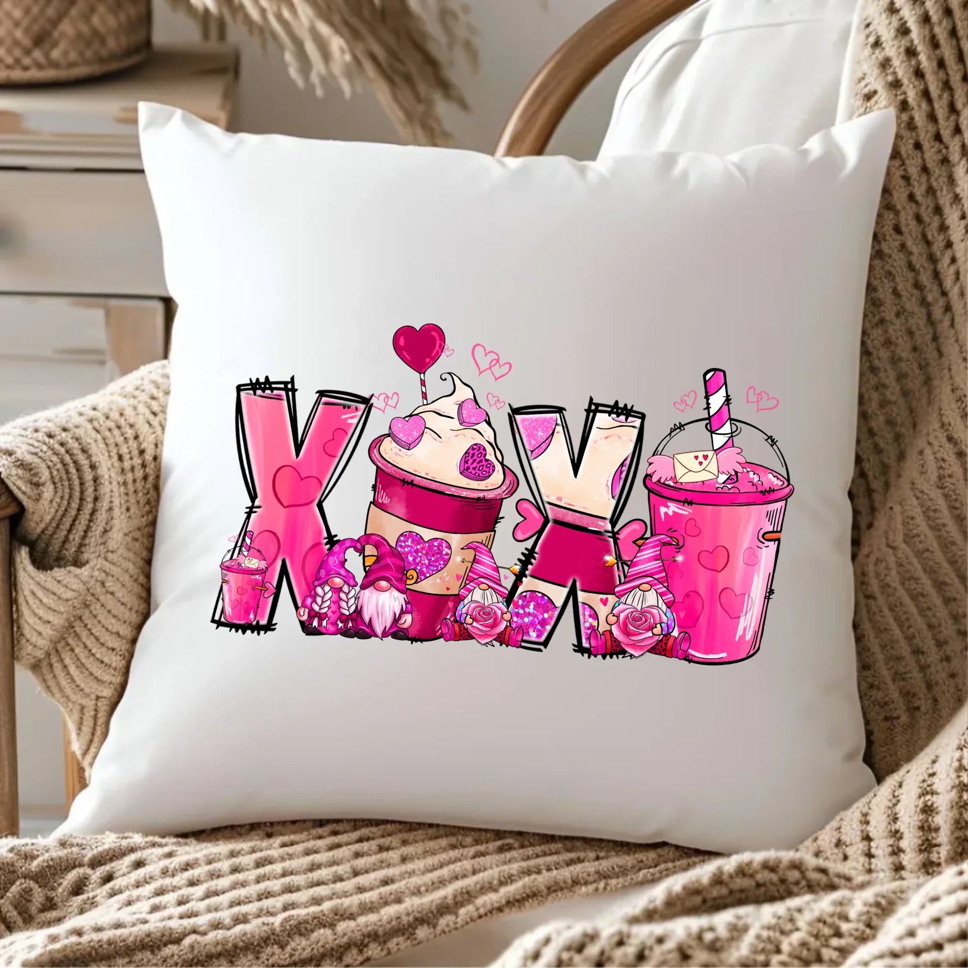 XOXO | Poduszka W50 - StoryCups.pl