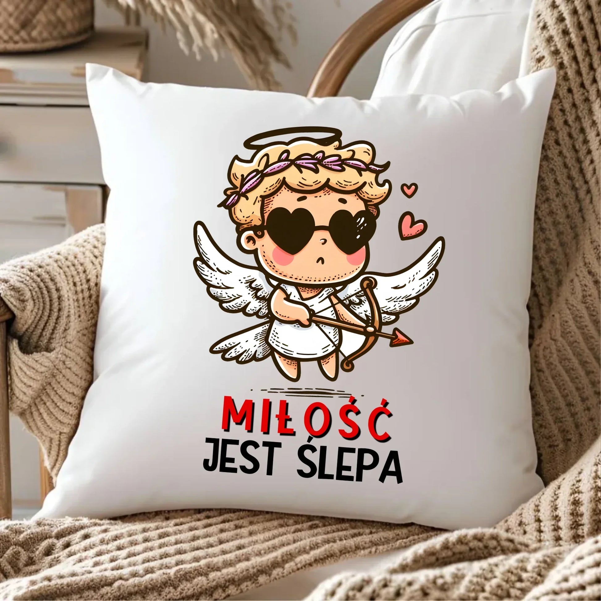 Miłość jest ślepa | Poduszka W48 - StoryCups.pl