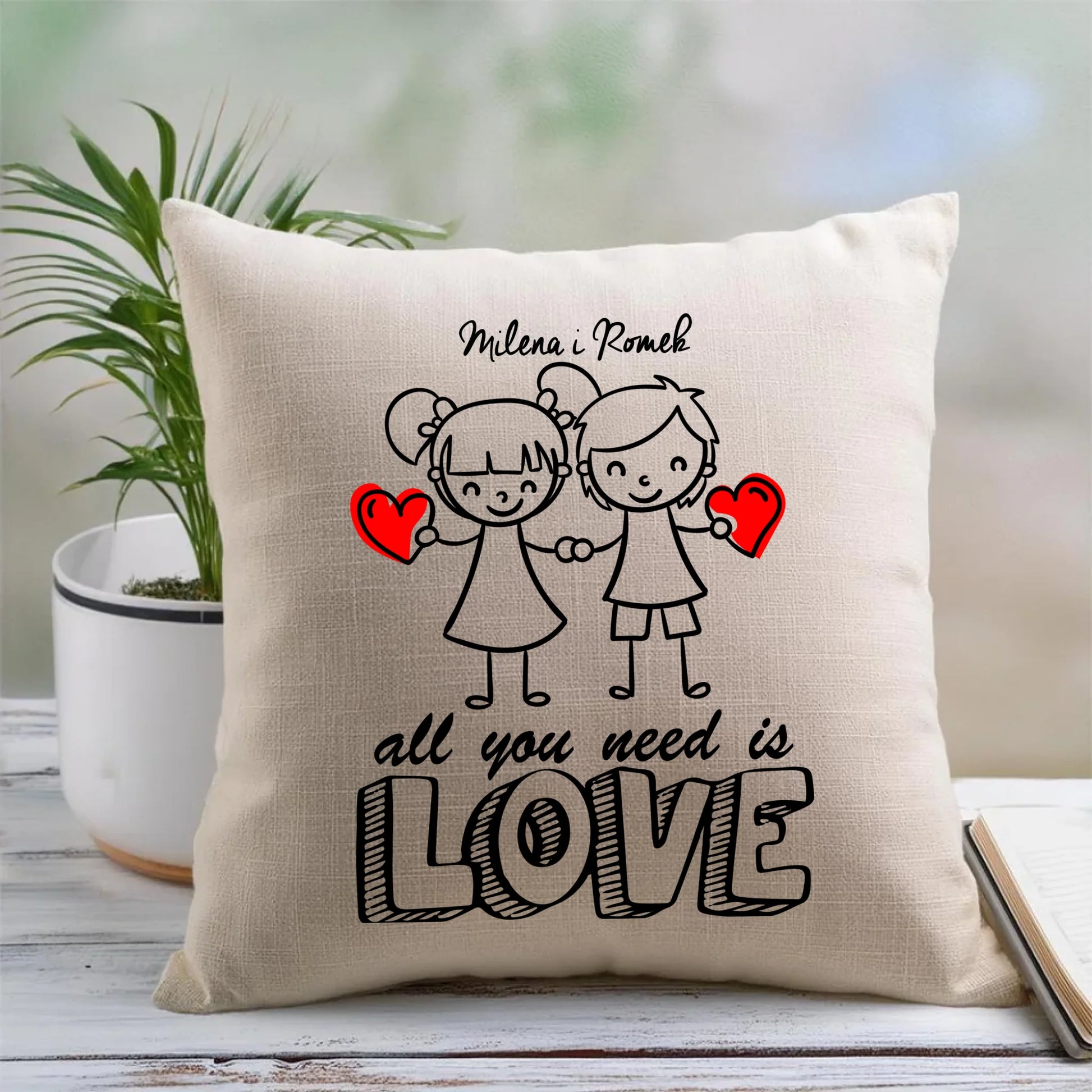 Poduszka dla par - prezent dla chłopaka i dziewczyny - Love - personalizowana W13 - StoryCups.pl