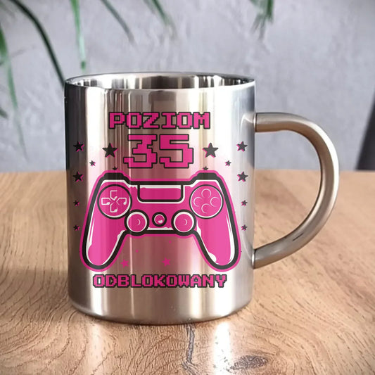 Poziom odblokowany (wiek) | Kubek metalowy na urodziny dla gracza U23 - StoryCups.pl