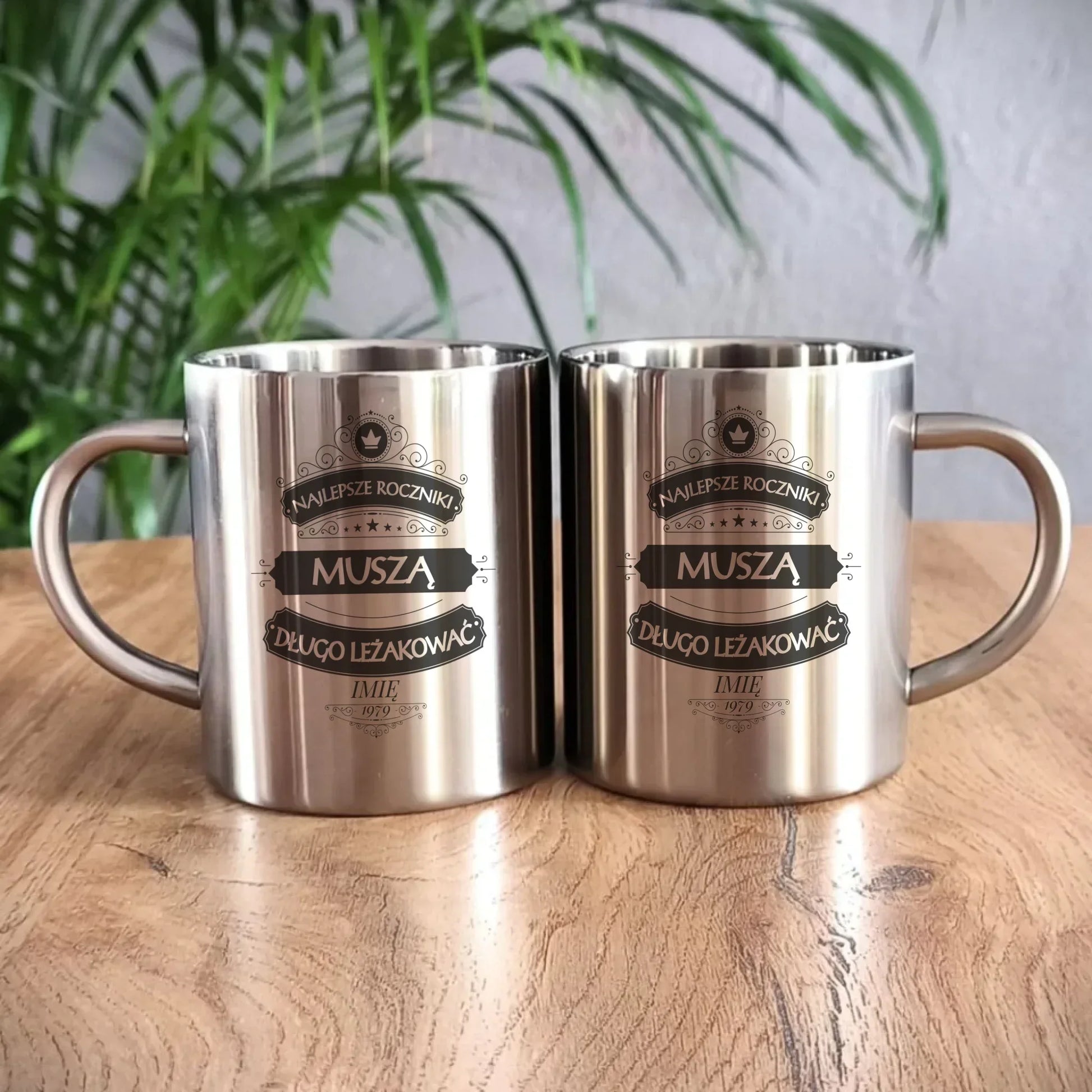 Najlepsze roczniki | Personalizowany metalowy kubek prezent na urodziny U09 - StoryCups.pl