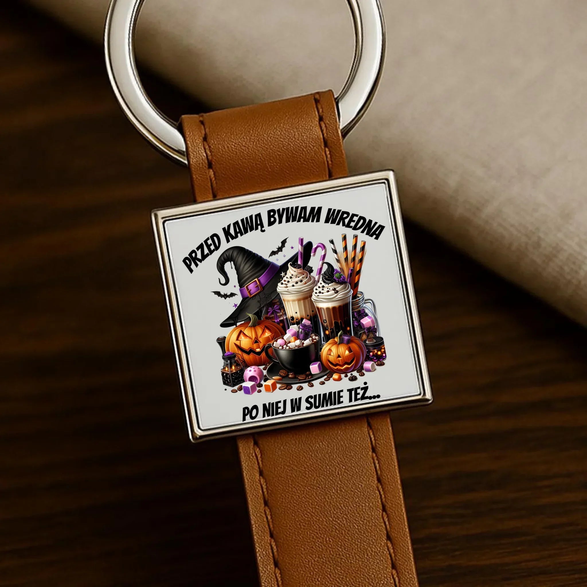 Brelok Halloween – Przed kawą bywam wredna, po niej w sumie też HL30 - StoryCups.pl