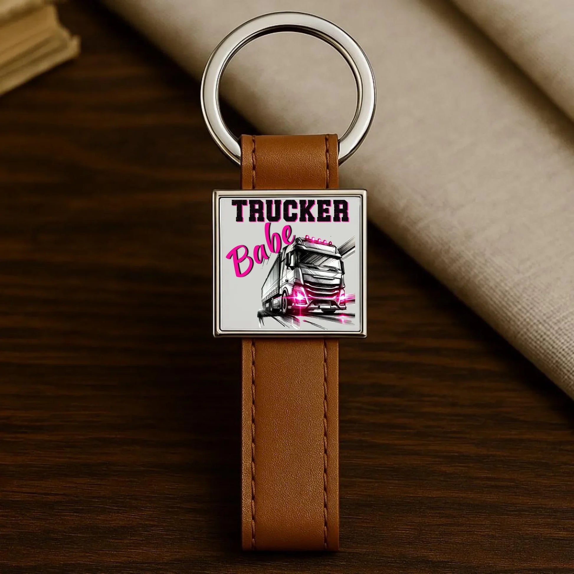 Trucker Babe | Brelok dla truckerki ZKT13 - StoryCups.pl