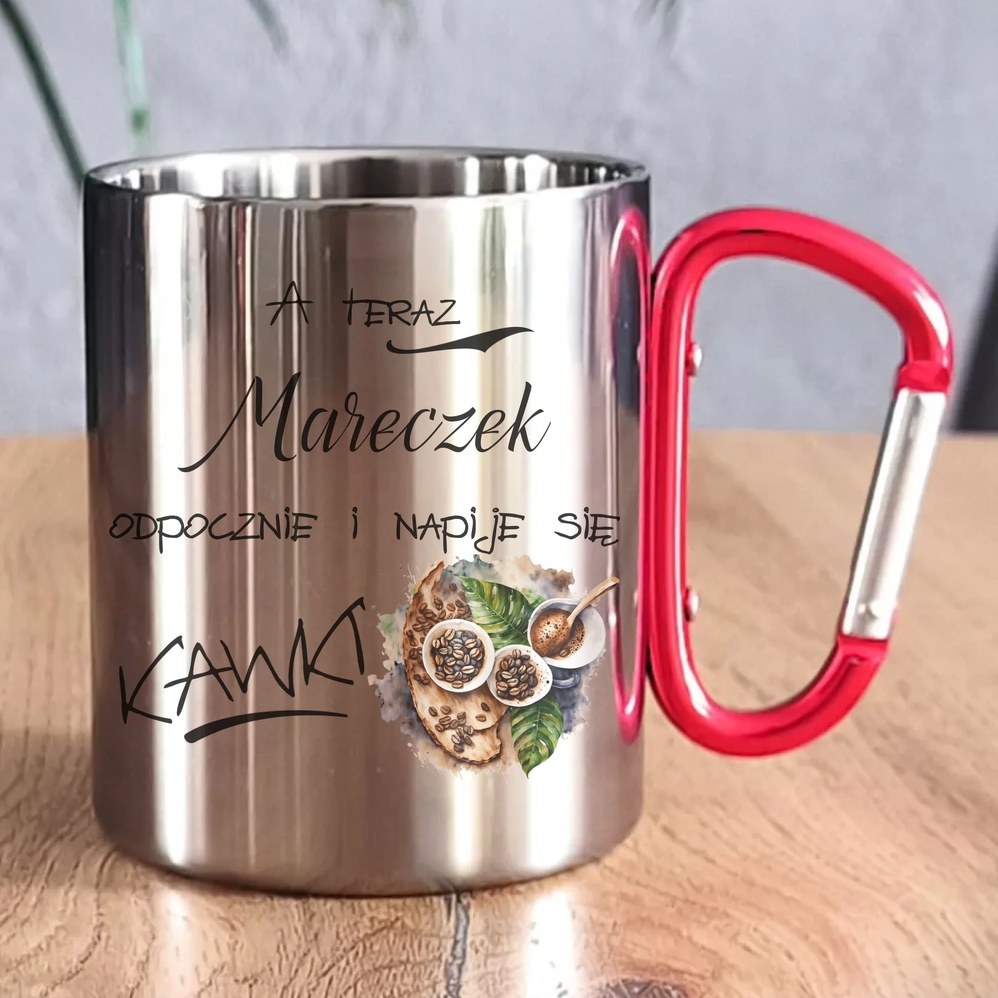 Kubek metalowy - Odpocznie i napije się kawki prezent dla kawosza - personalizowany DCH04 - StoryCups.pl