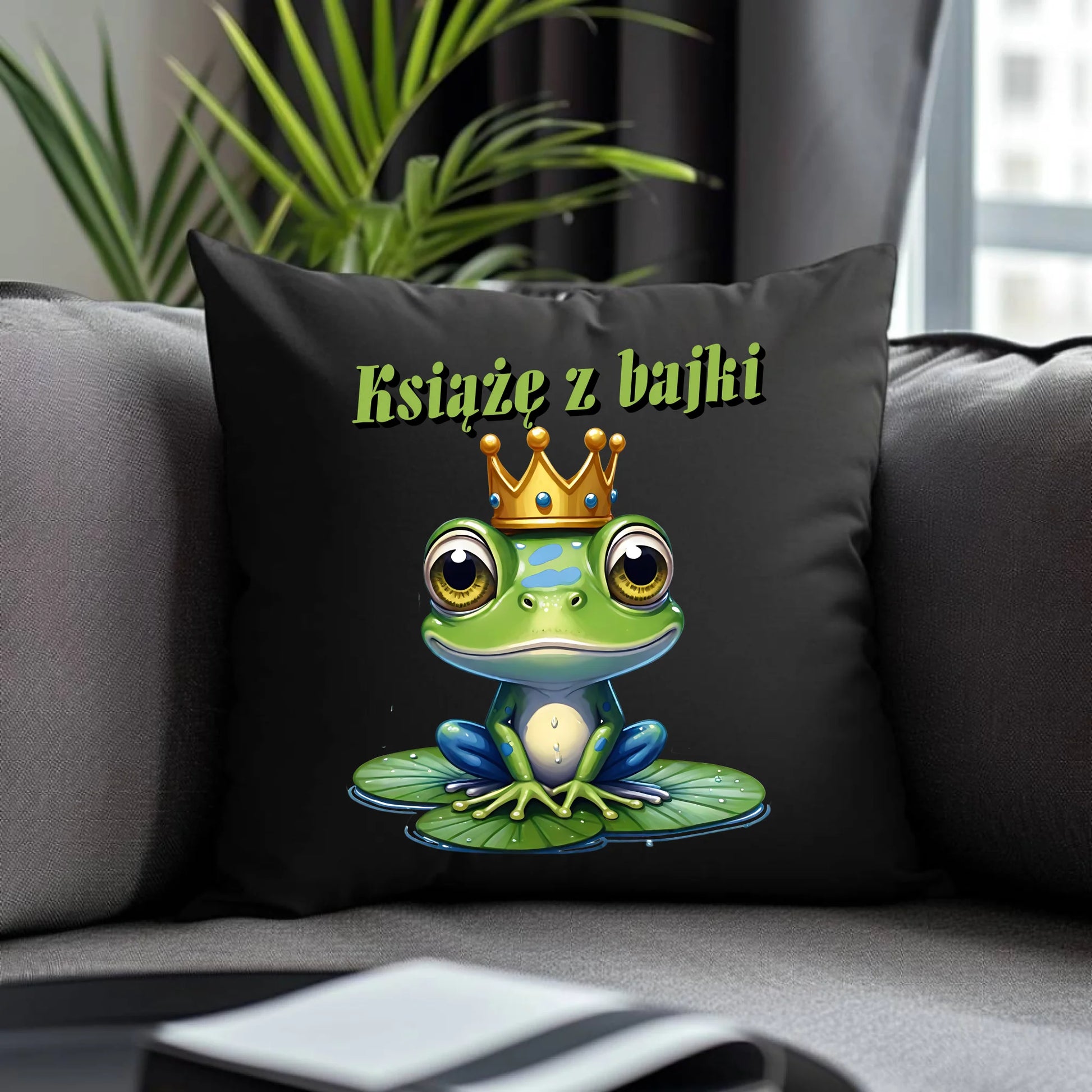 Poduszka dekoracyjna - Książę z bajki - prezent dla chłopaka męża narzeczonego DCH09 - StoryCups.pl