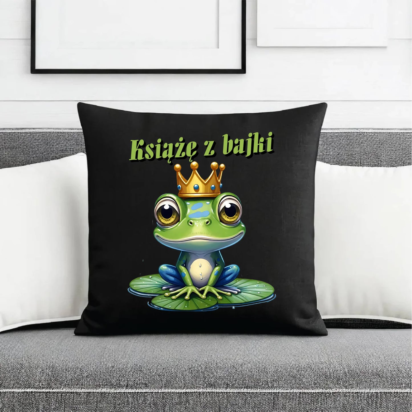 Poduszka dekoracyjna - Książę z bajki - prezent dla chłopaka męża narzeczonego DCH09 - StoryCups.pl