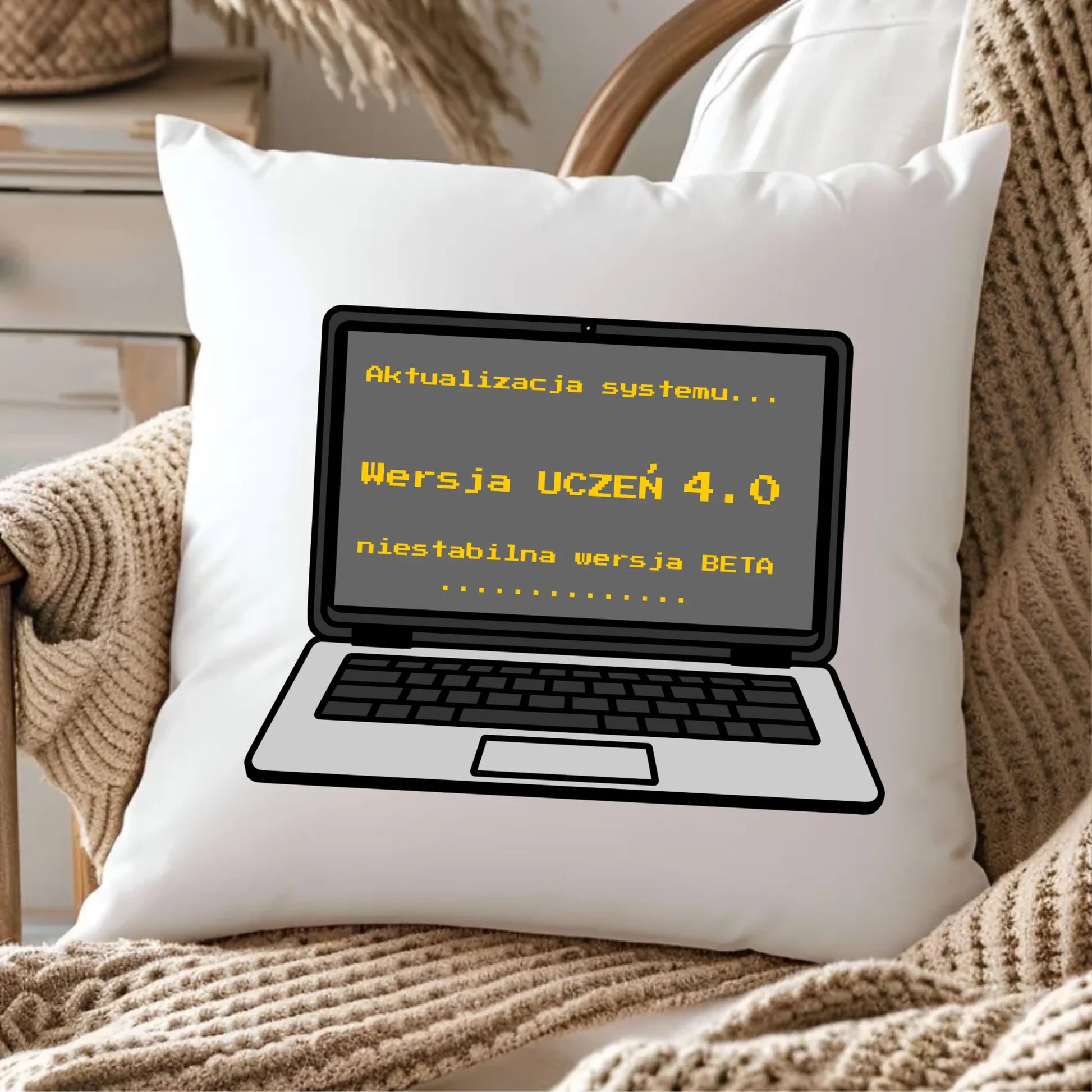 Poduszka dla ucznia - Aktualizacja systemu - powrót do szkoły - personalizowana SZ16 - StoryCups.pl