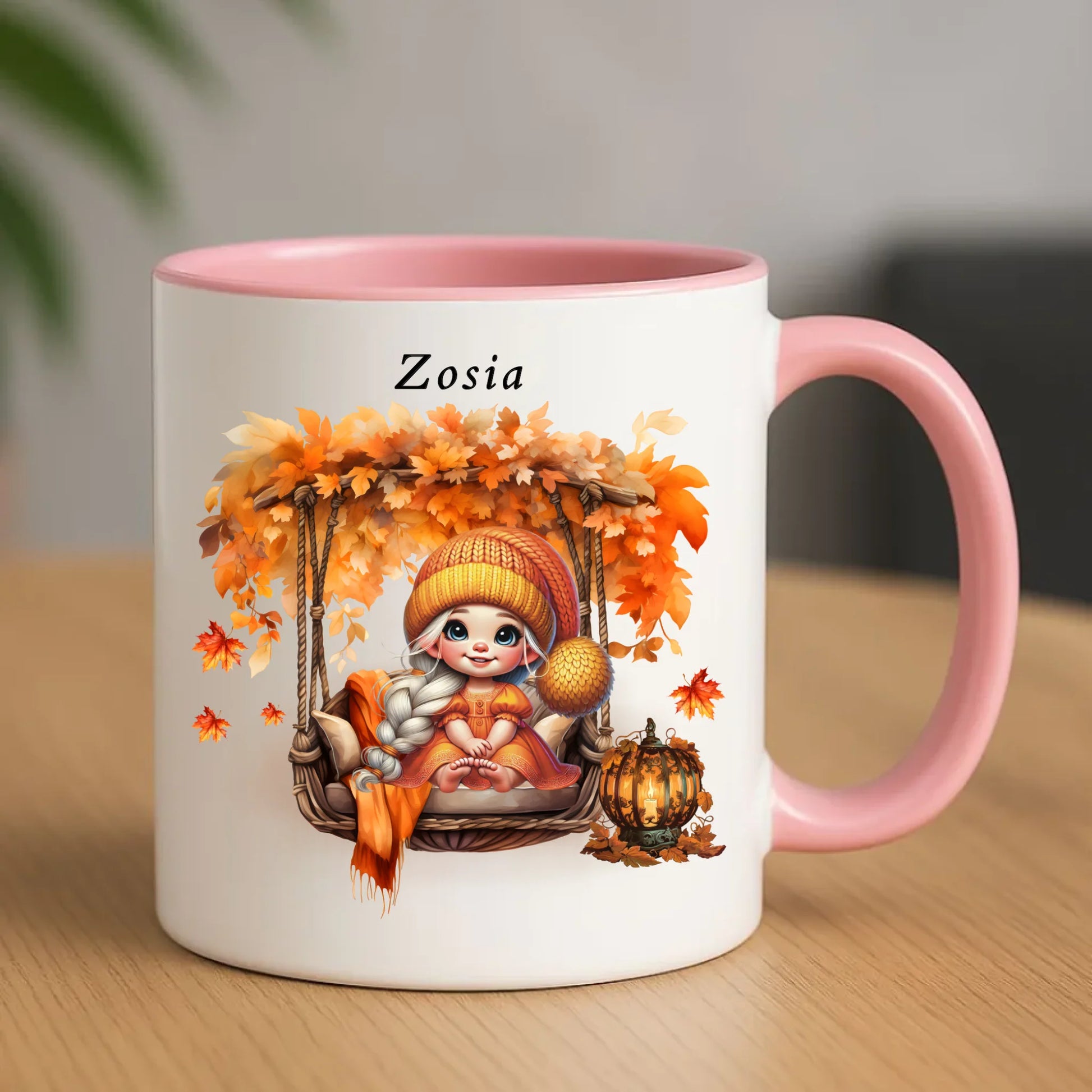 Ceramiczny różowy kubek z nadrukiem na prezent