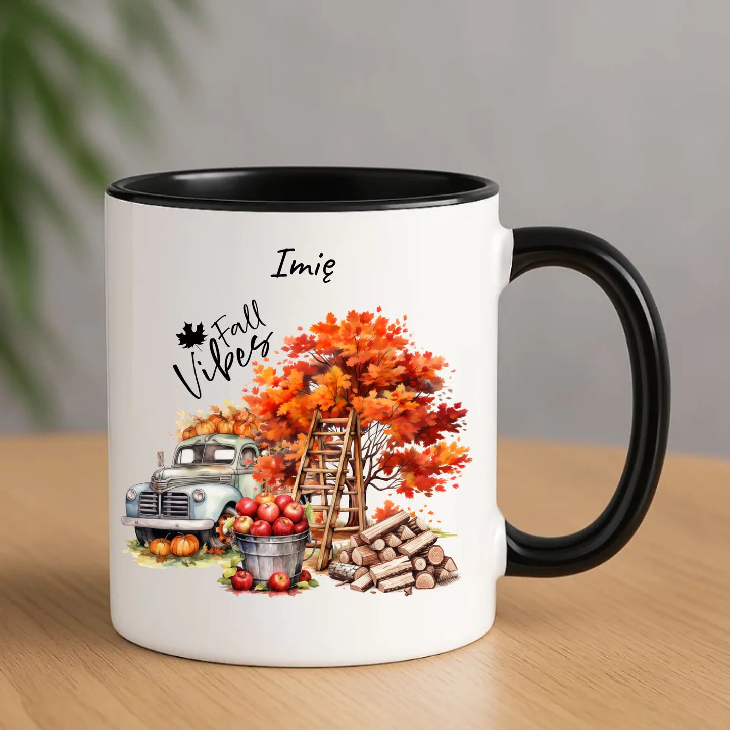 Ceramiczny czarny kubek z nadrukiem na prezent