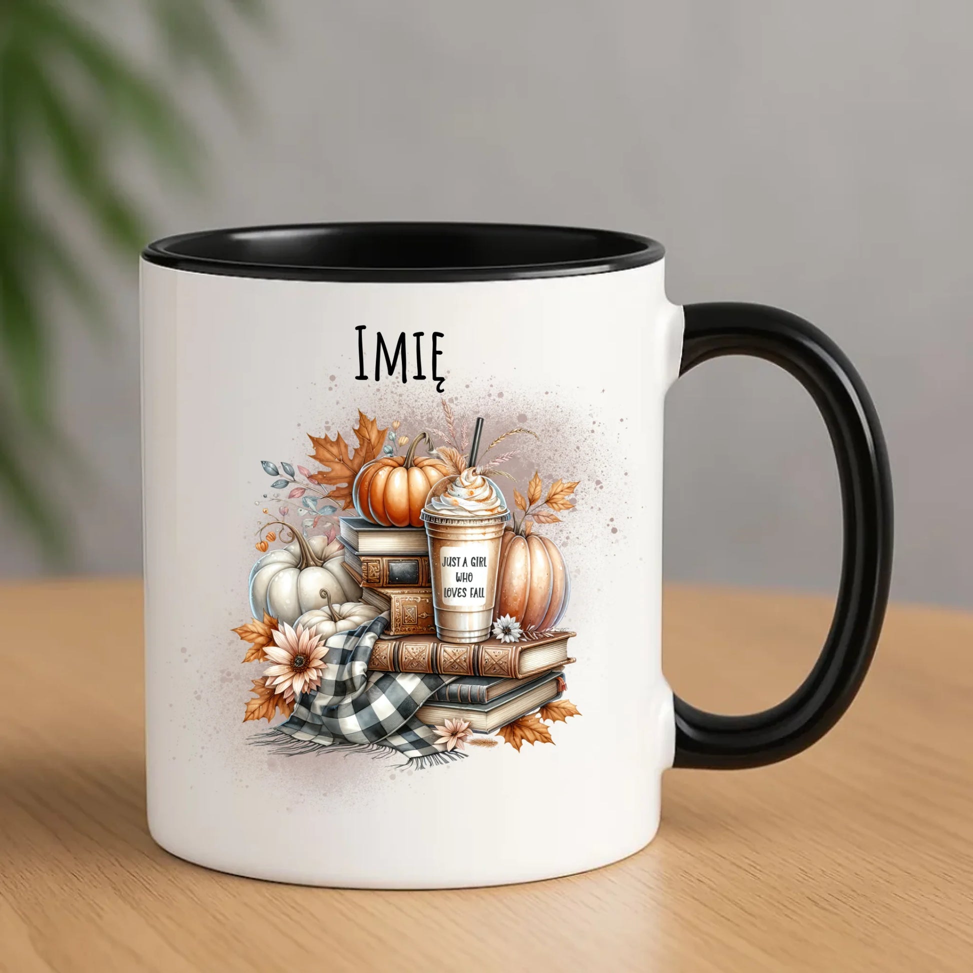 Ceramiczny czarny kubek z nadrukiem na prezent