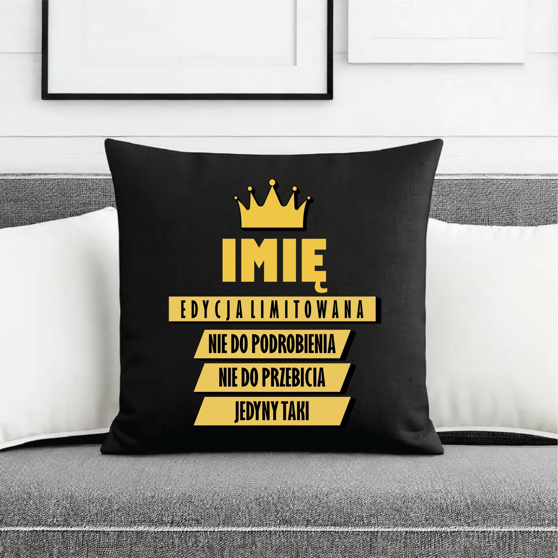 Poduszka dekoracyjna - Edycja Limitowana prezent dla niego - personalizowana DCH03 - StoryCups.pl