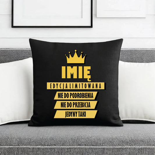 Poduszka dekoracyjna - Edycja Limitowana prezent dla niego - personalizowana DCH03 - StoryCups.pl