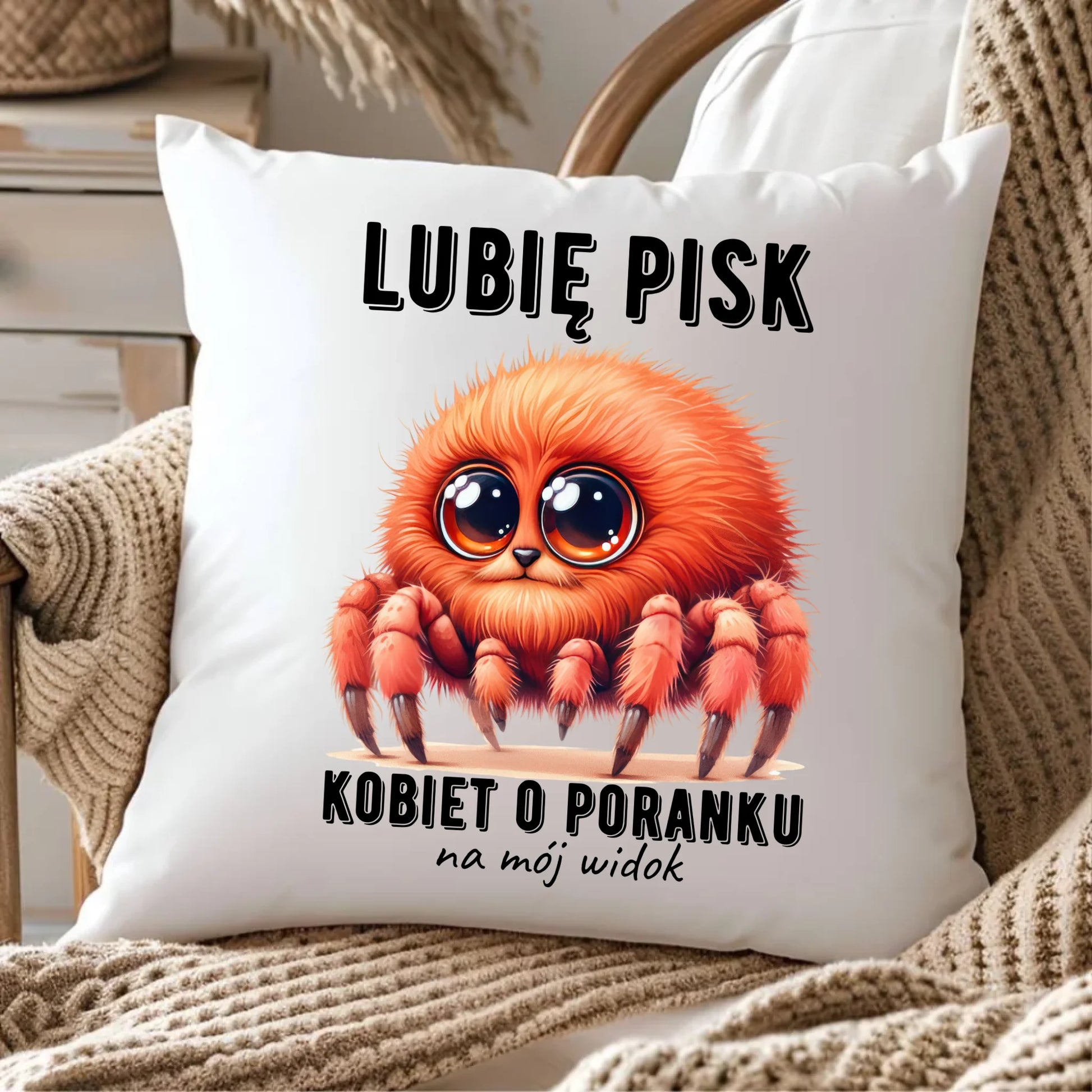 Poduszka - prezent dla chłopaka - Lubię pisk kobiet DCH14 - StoryCups.pl