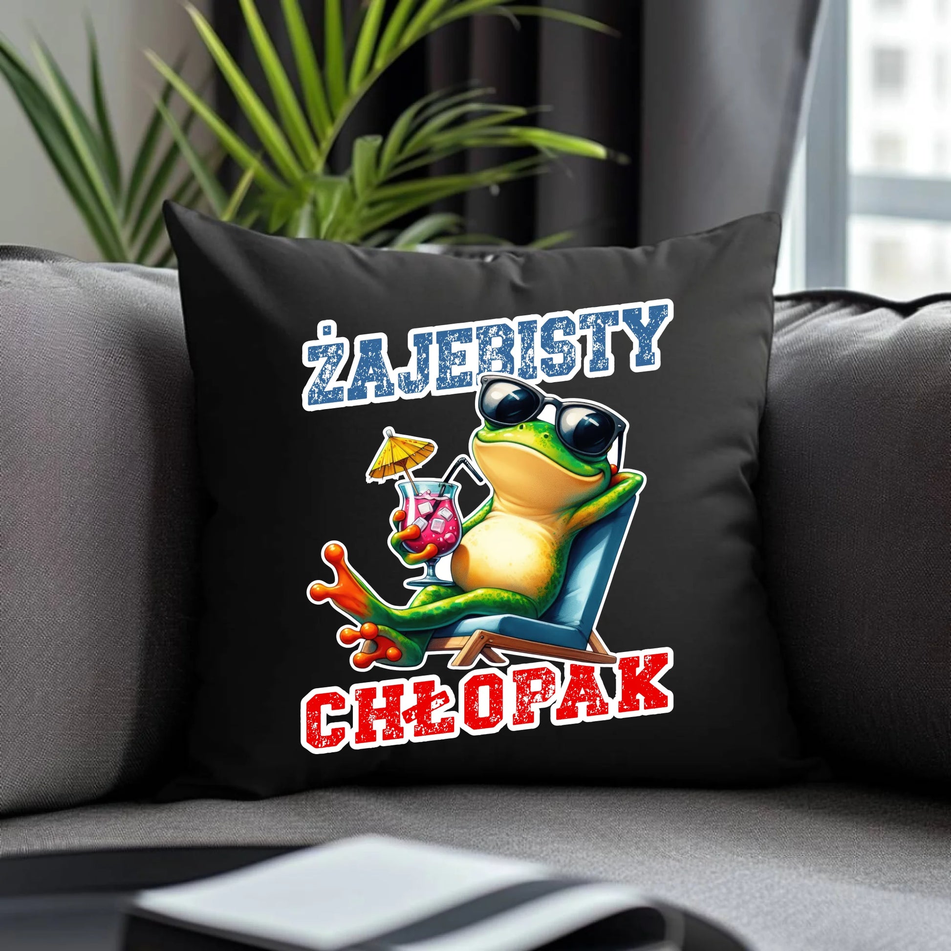 Poduszka dekoracyjna z żabą - prezent dla chłopaka - Żajebisty chłopak DCH19 - StoryCups.pl