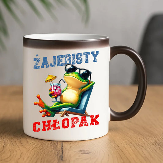 Kubek magiczny z żabą - prezent dla chłopaka - Żajebisty chłopak DCH19 - StoryCups.pl