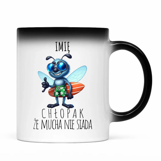 Kubek magiczny - prezent dla chłopaka - Chłopak, że mucha nie siada essa - personalizowany DCH29 - StoryCups.pl