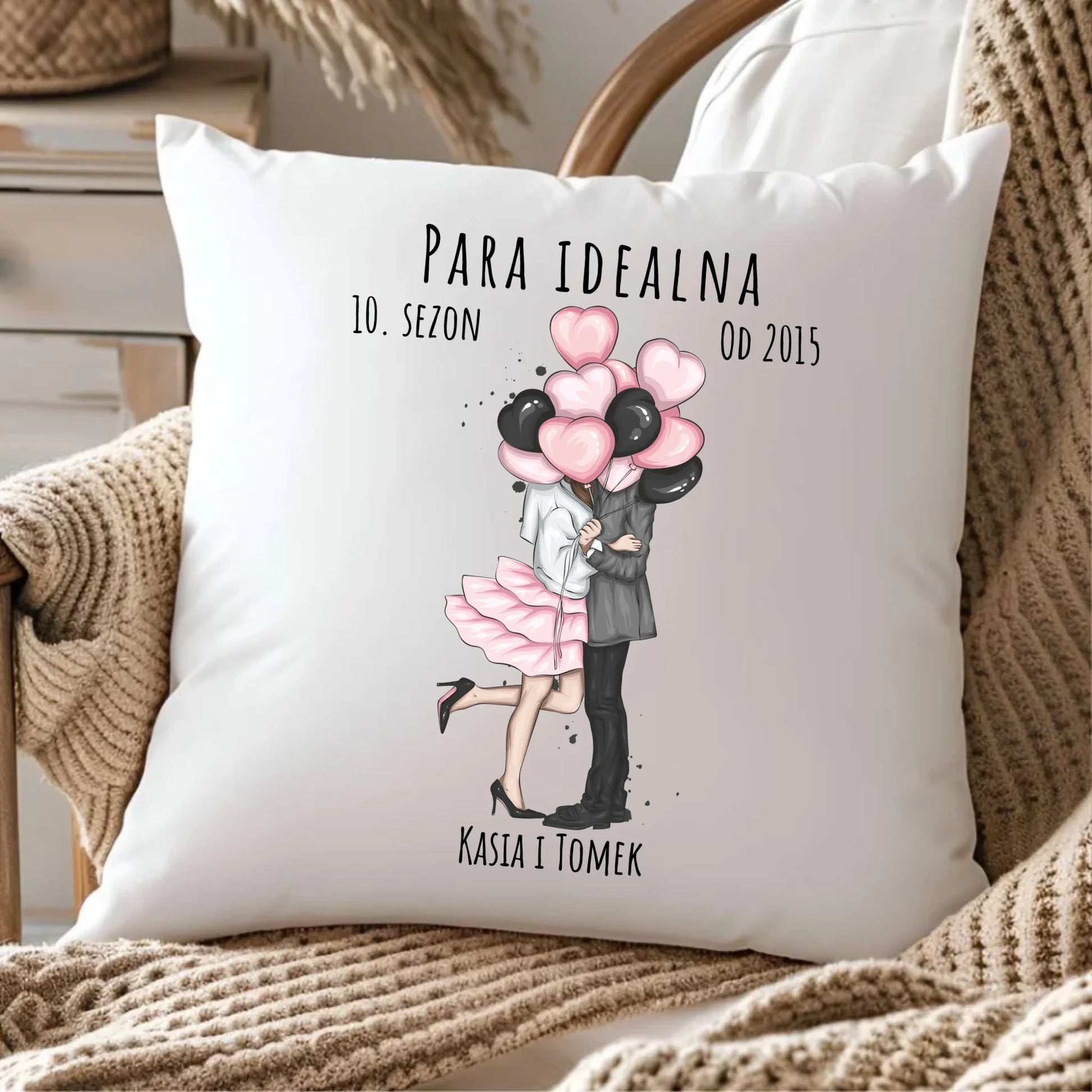 Poduszka dla par - prezent na rocznicę - Para idealna - personalizowana W11 - StoryCups.pl