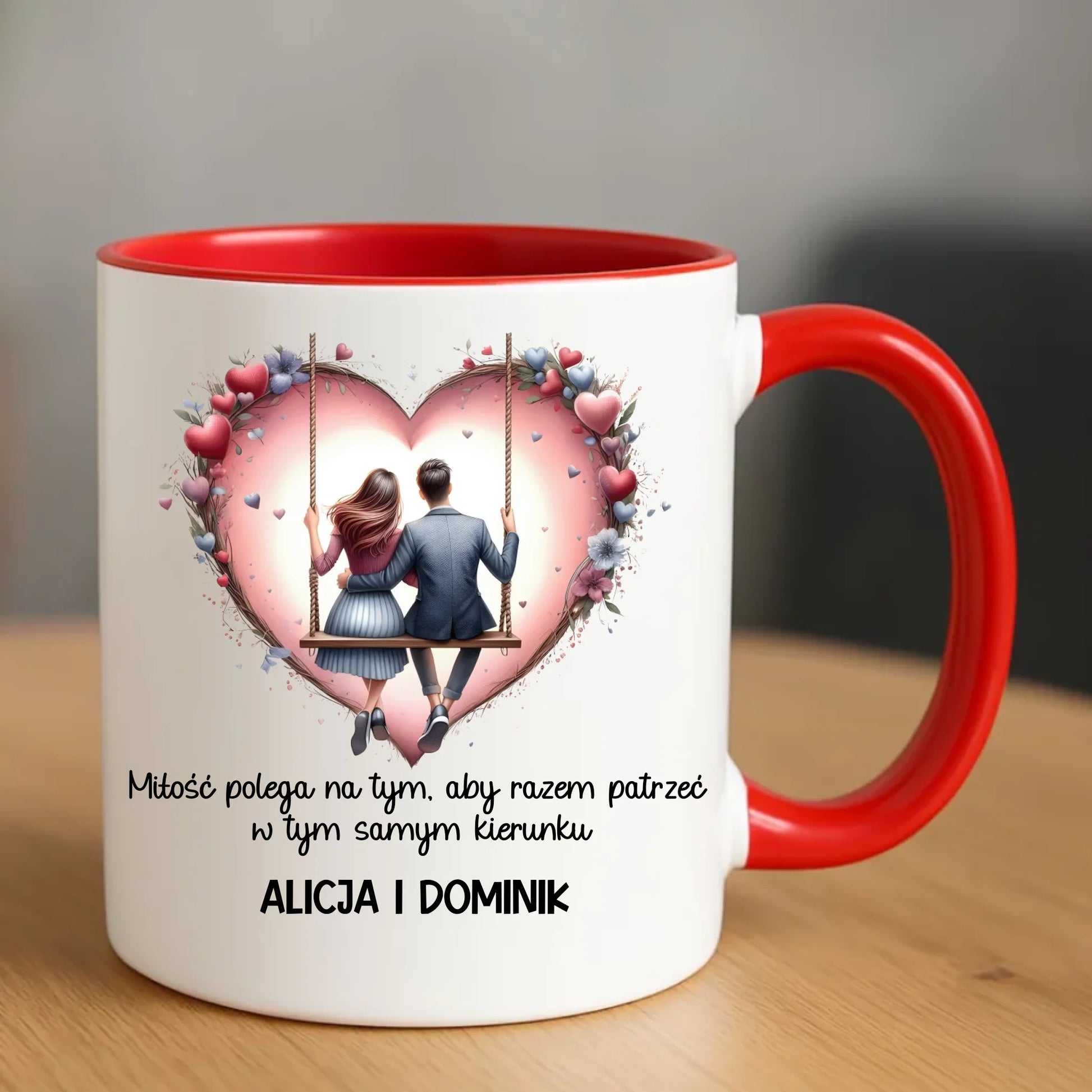 Kubek dla par - prezent dla chłopaka i dziewczyny - Para na huśtawce - personalizowany W12 - StoryCups.pl