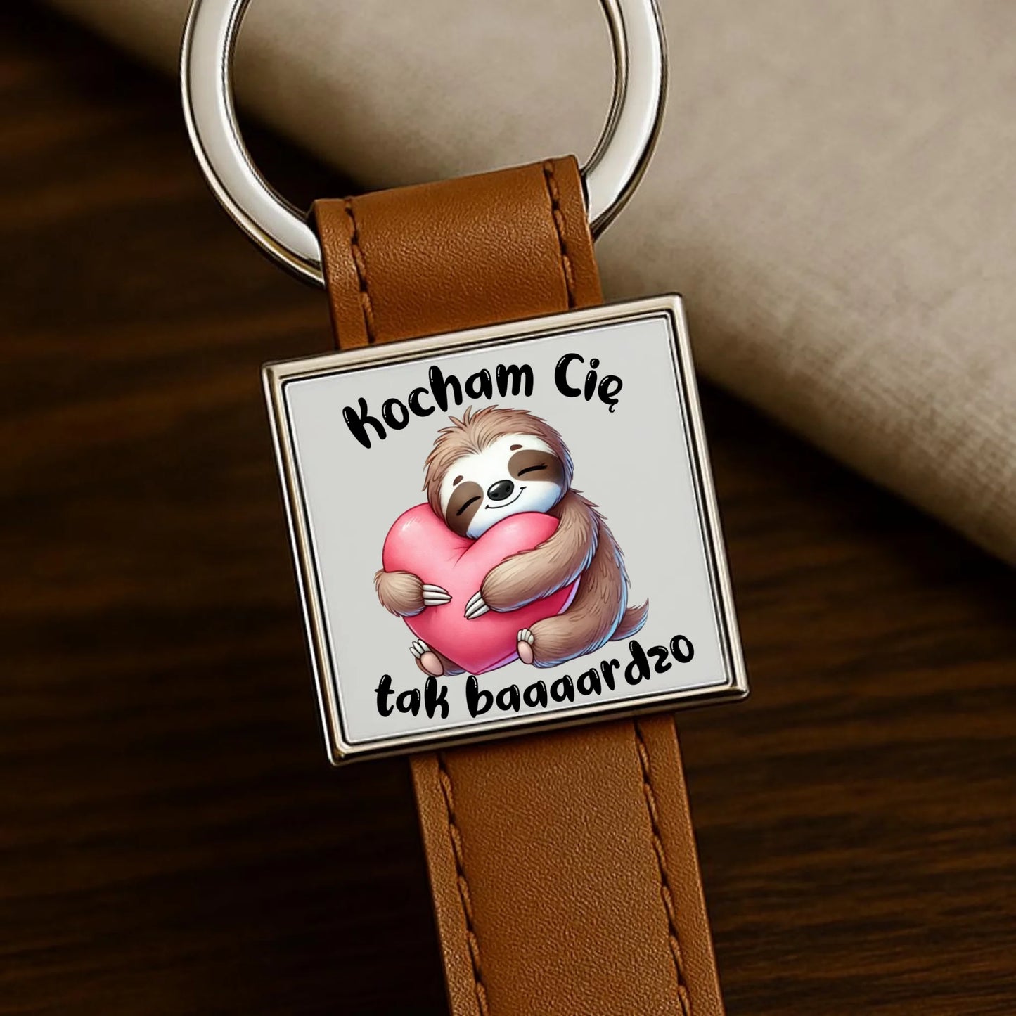 Brelok dla par - prezent na Walentynki - Leniwiec Kocham Cię tak baaaardzo W16 - StoryCups.pl