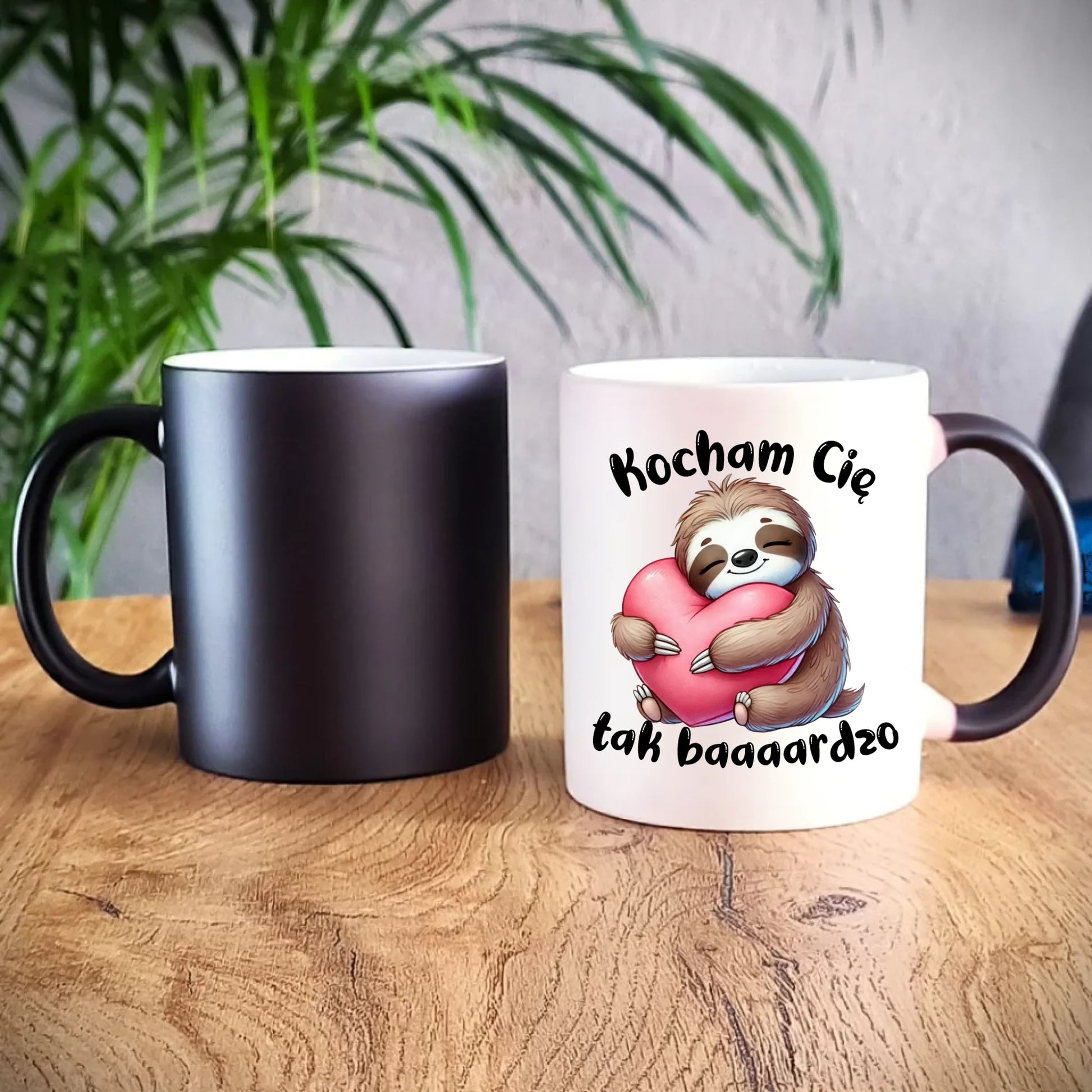 Kubek magiczny - Leniwiec Kocham Cię tak baaaardzo W16 - StoryCups.pl