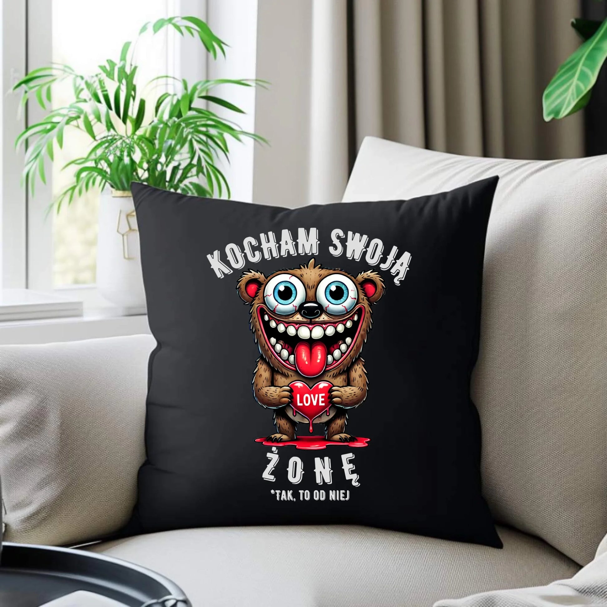 Poduszka dekoracyjna - prezent dla męża - Kocham swoją żonę W23 - StoryCups.pl