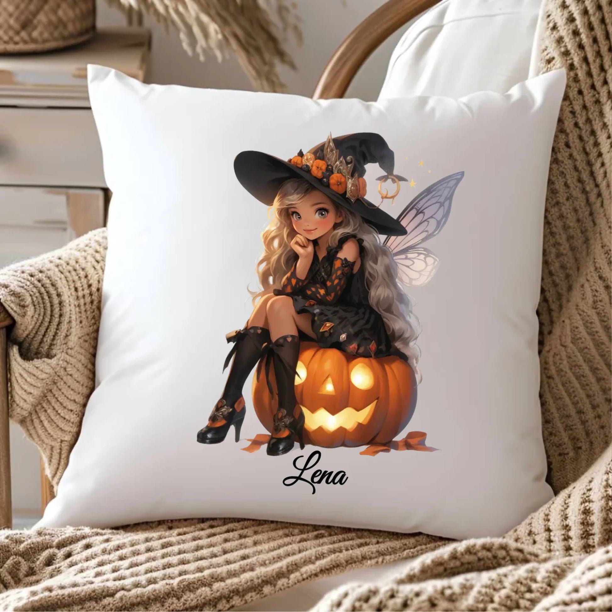Poduszka na Halloween - Wróżka - wybierz postać - personalizowana HL02 - StoryCups.pl