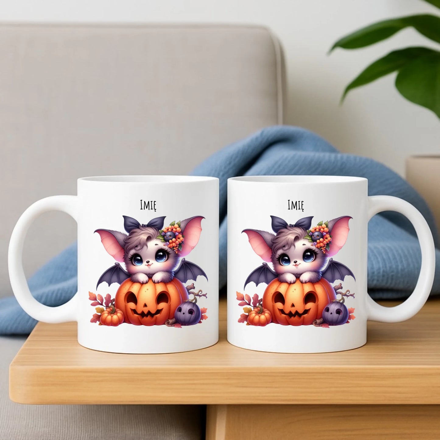 Zestaw halloweenowy poduszka i kubek - Uroczy nietoperz z dynią - personalizowany HL08 - StoryCups.pl