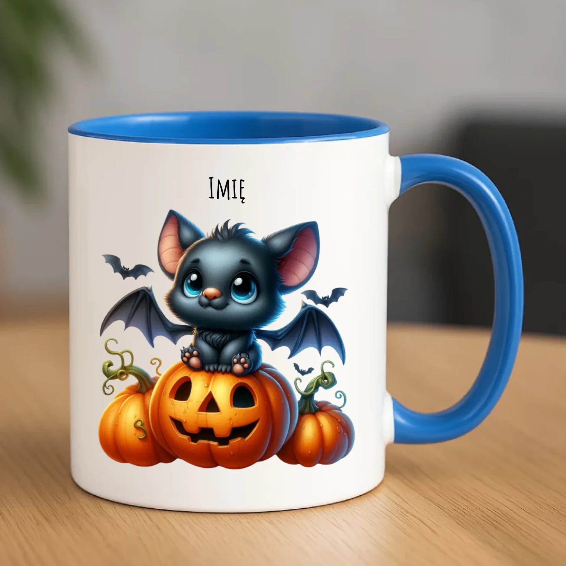 Kubek halloweenowy - Słodki nietoperz z dynią - personalizowany HL09 - StoryCups.pl