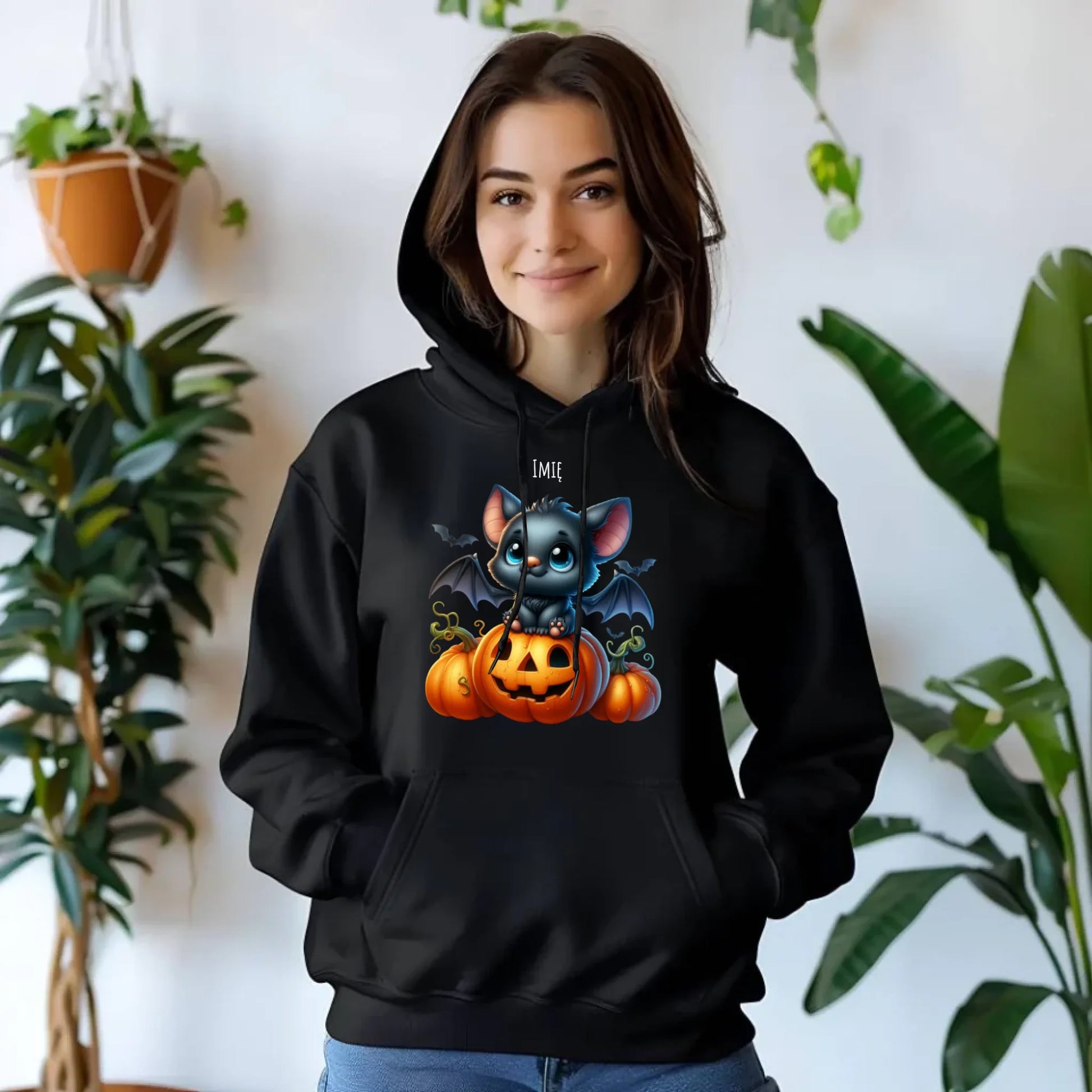 Bluza damska z kapturem halloweenowa - Słodki nietoperz z dynią - personalizowana HL09 - StoryCups.pl