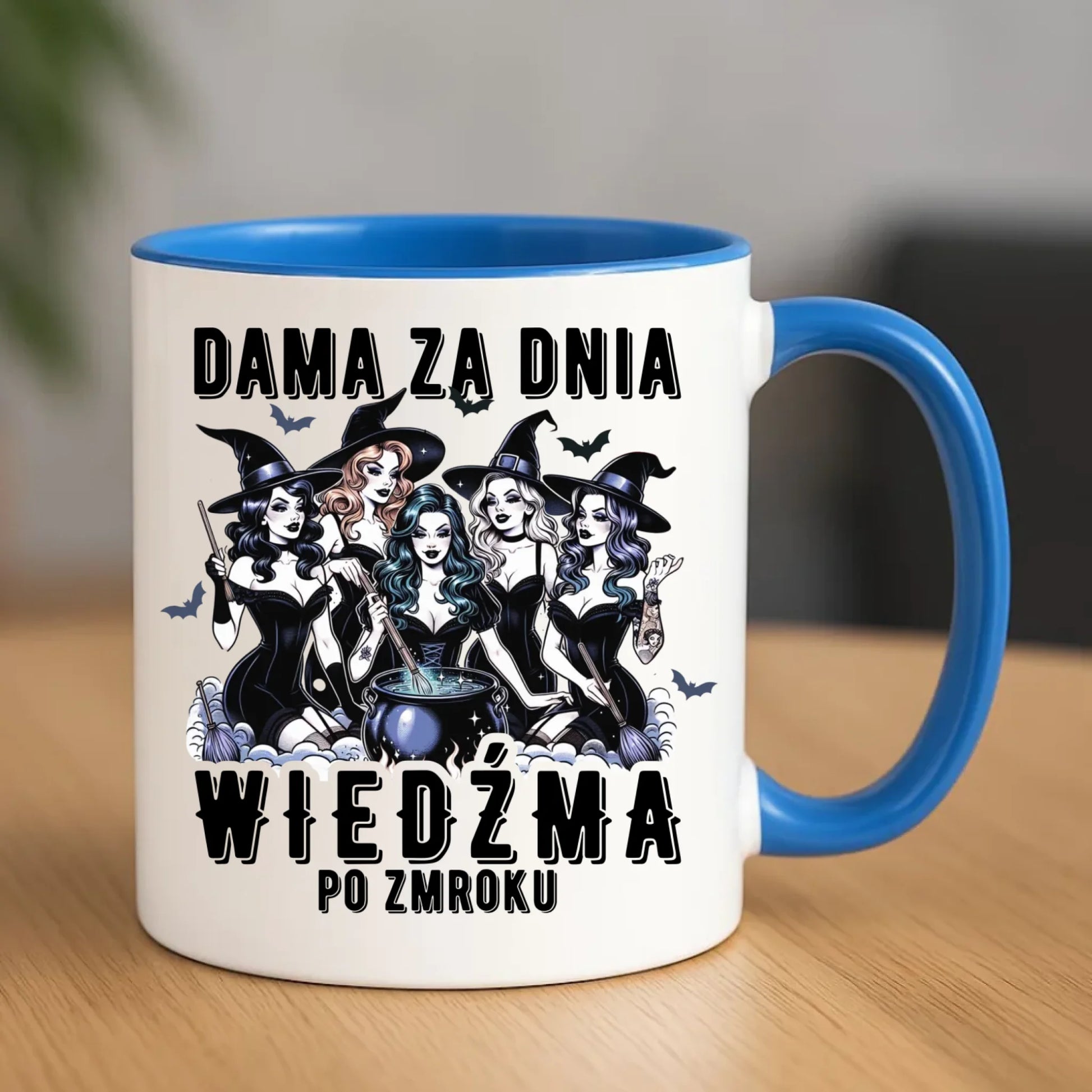 Kubek - Dama za dnia wiedźma po zmroku HL16 - StoryCups.pl