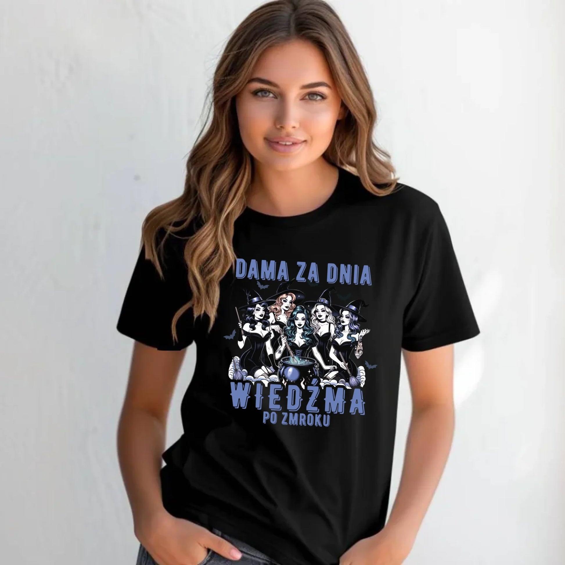 Koszulka damska - Dama za dnia wiedźma po zmroku HL16 - StoryCups.pl