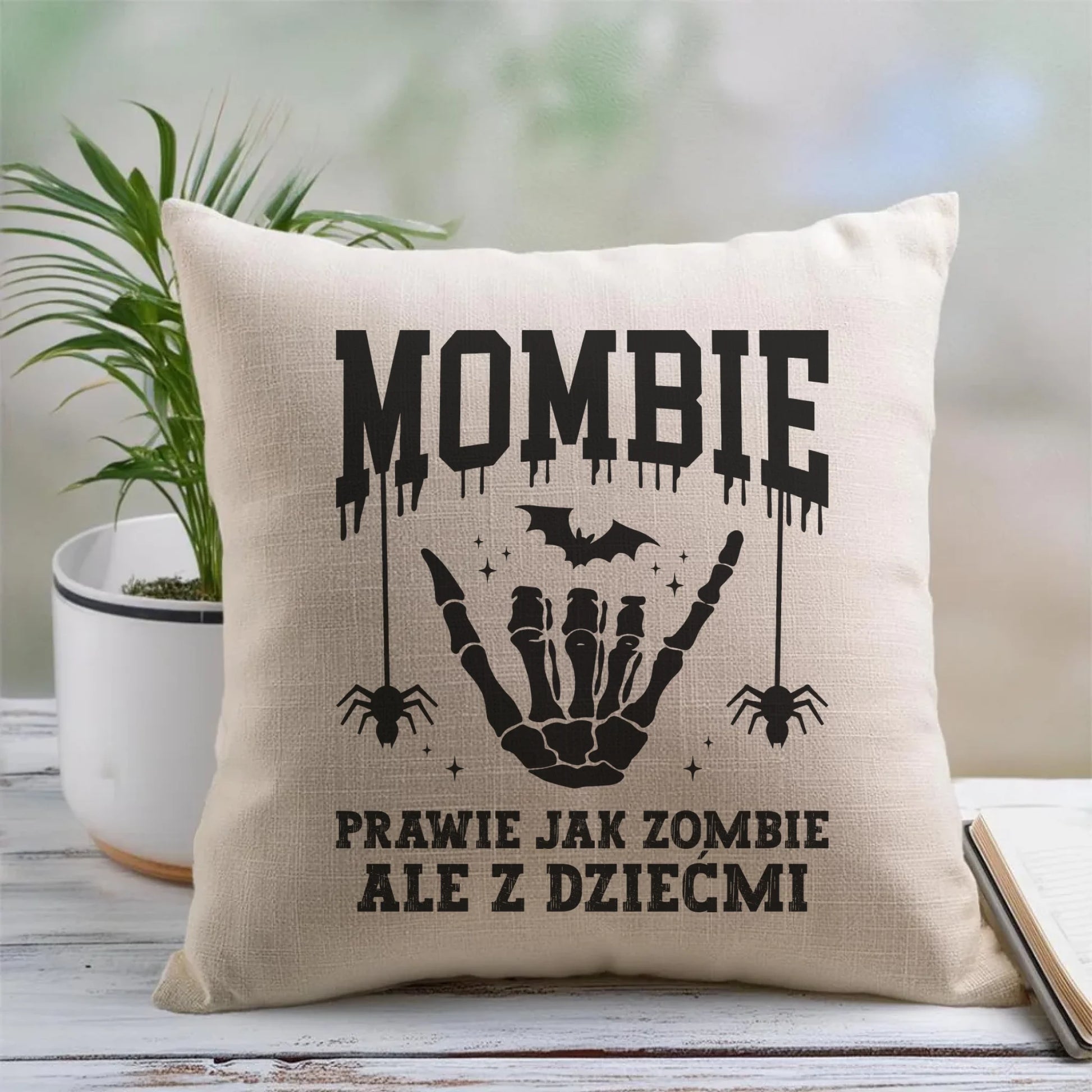 Poduszka dla mamy - Mombie - zombie z dziećmi HL18 - StoryCups.pl