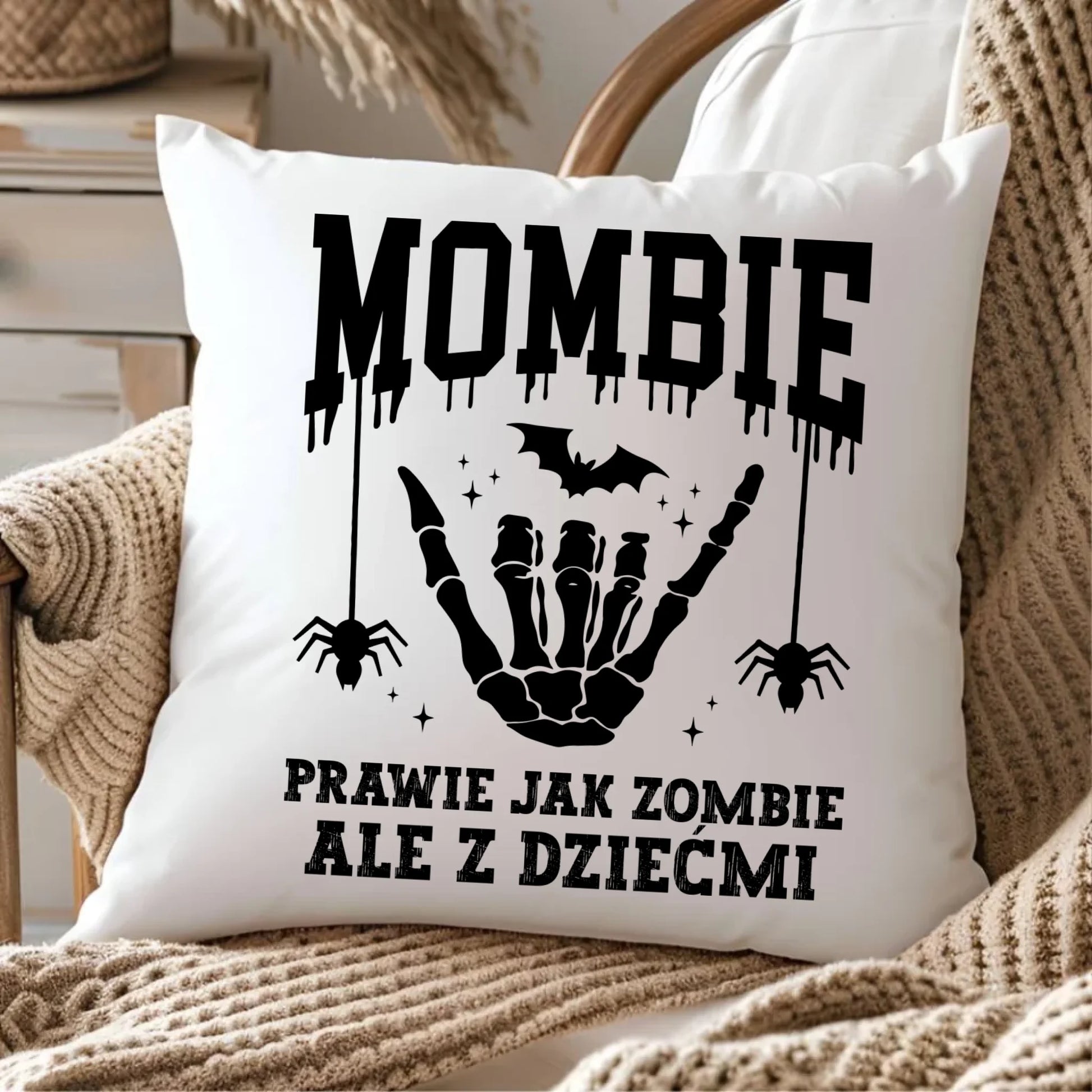 Poduszka dla mamy - Mombie - zombie z dziećmi HL18 - StoryCups.pl