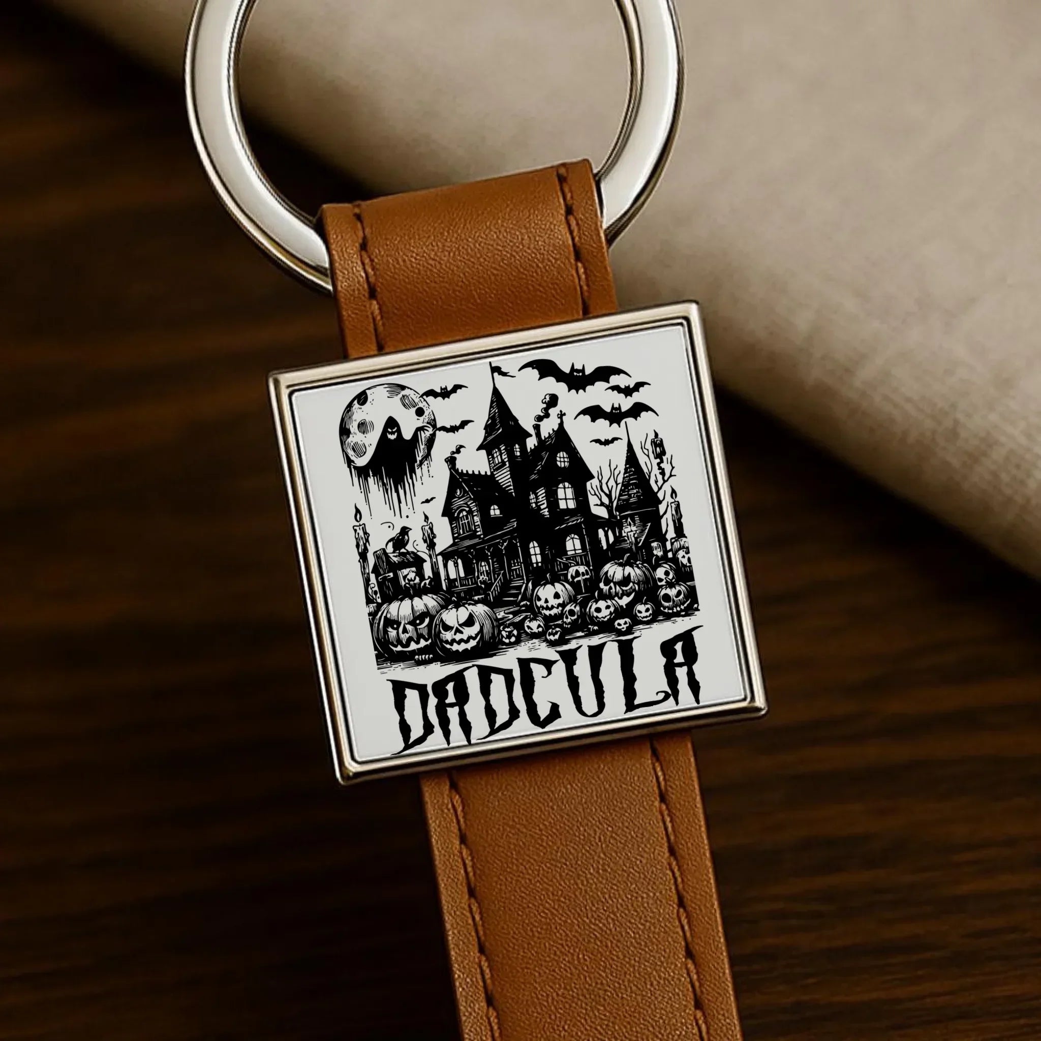 Brelok halloweenowy dla taty - Upiorny dom - Dadcula HL19 - StoryCups.pl