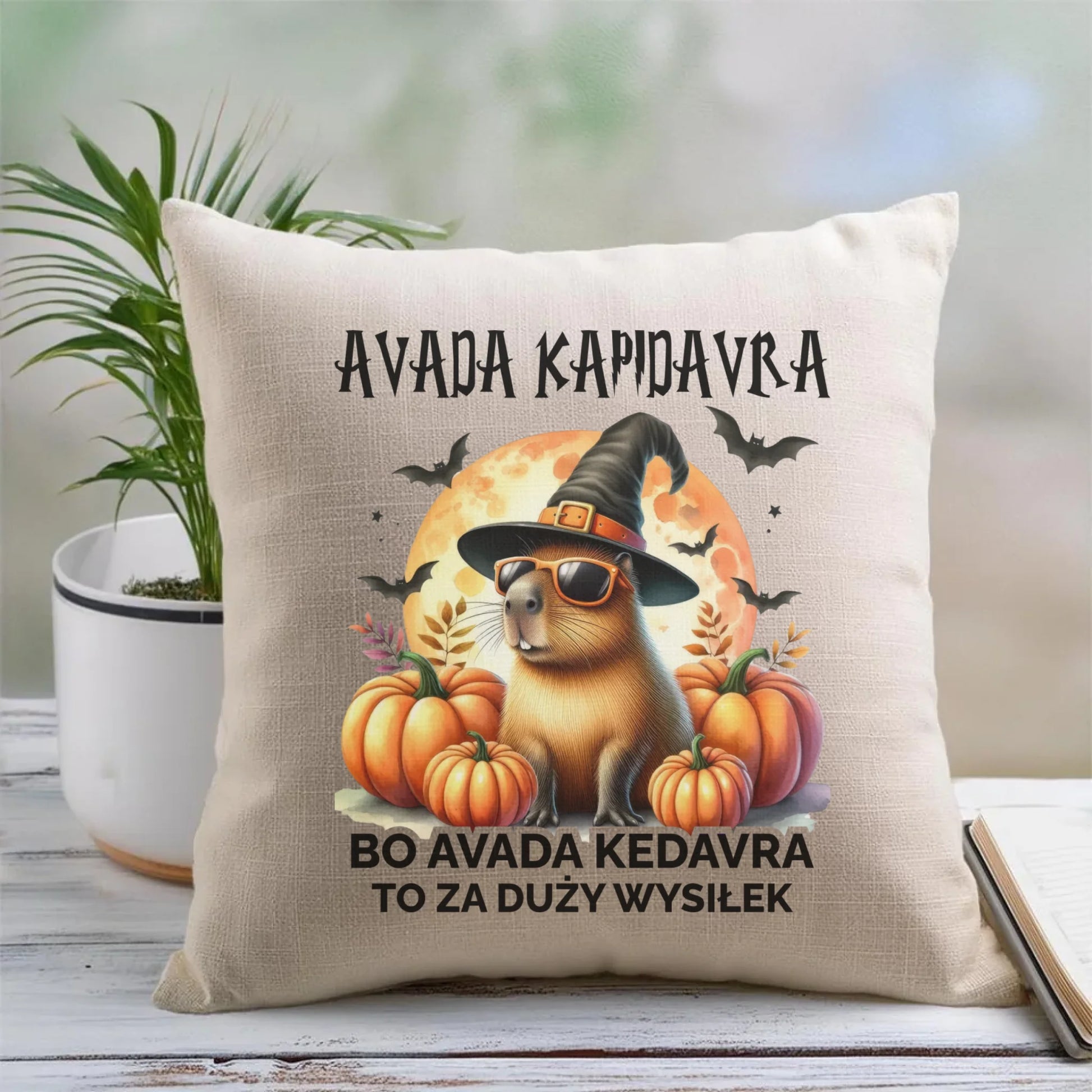Poduszka halloweenowa - Kapibara - Avada Kapidavra HL21 - StoryCups.pl